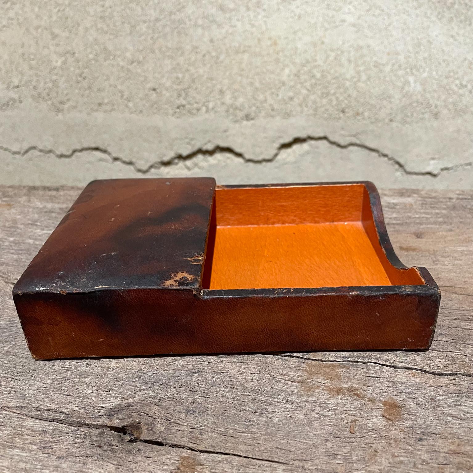 French 1950s Style of Hermès Distressed Leather and Wood Memo Note Pad Holder  For Sale
