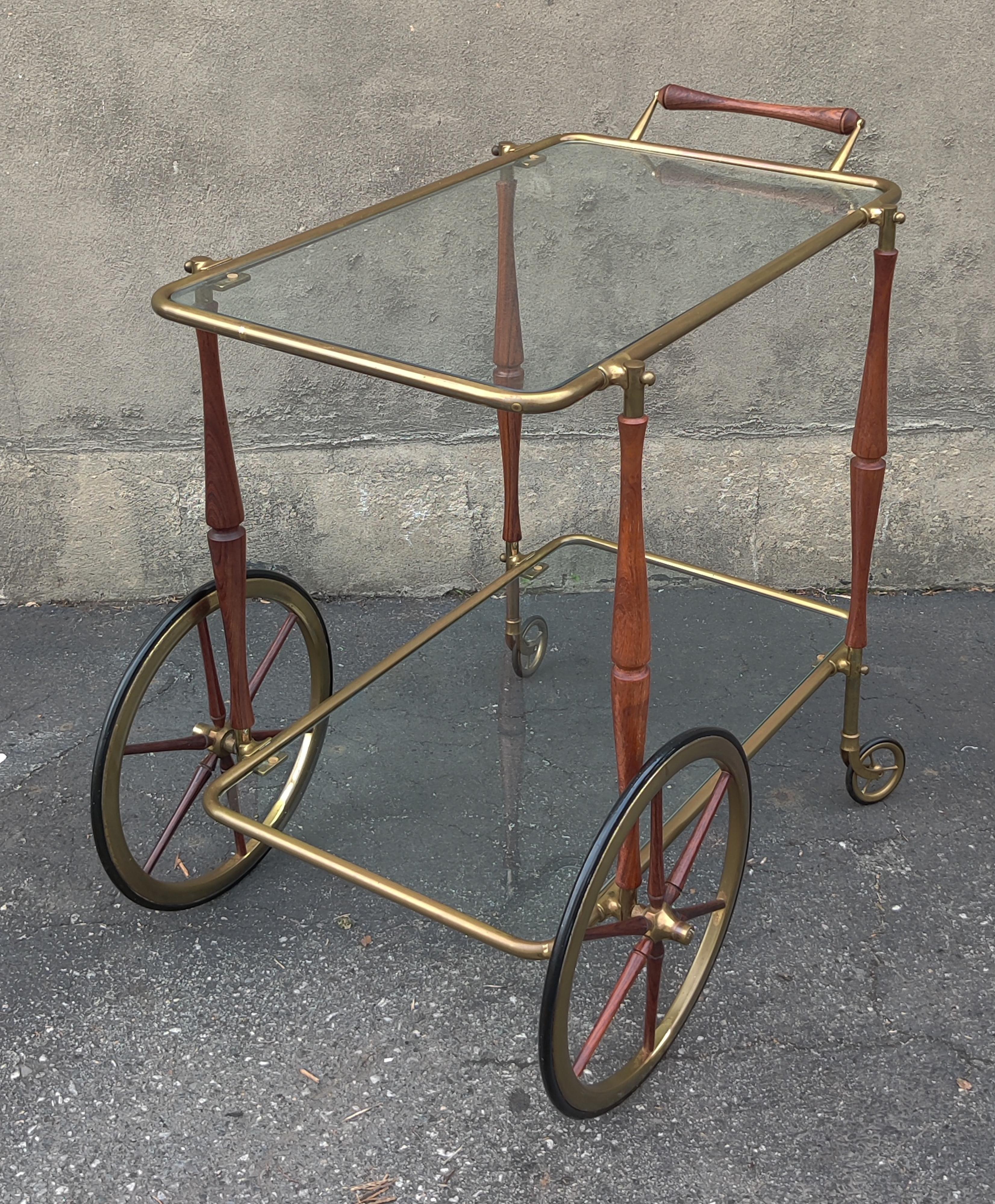 Italian Style of Cesare Lacca or Gio Ponti 1950s Brass Walnut Glass Tiered Bar Cart For Sale