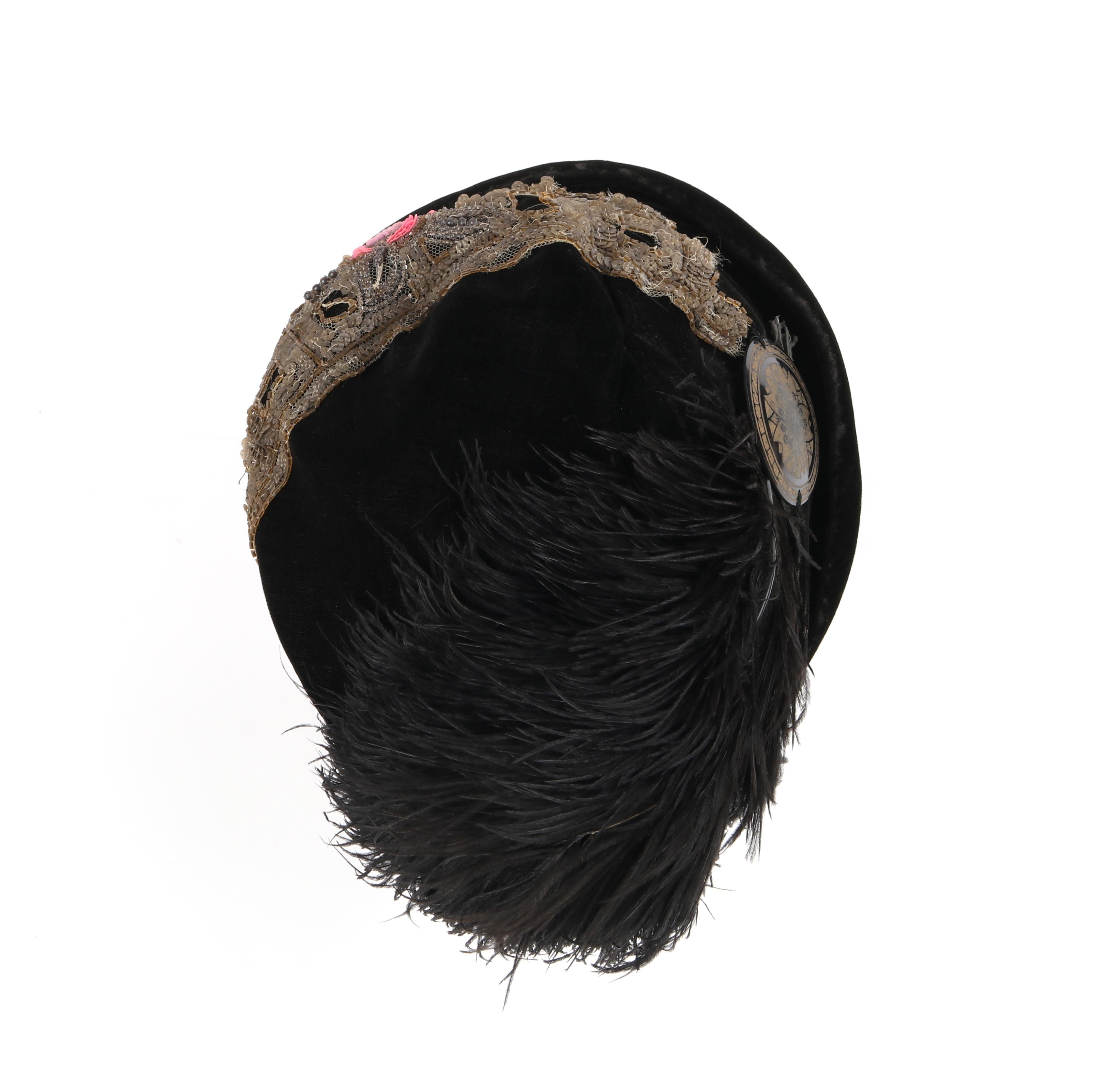 Black STYLE SQUARE Distinctive Hats c.1910’s Rolled Brim Ostrich Velveteen Cloche Hat
