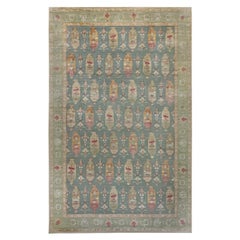 Tappeto tradizionale con motivo a medaglione color crema-beige "Seedscape" di Doris Leslie Blau