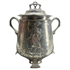 Estilo WMF Art Nouveau Ponchera Estaño con Palancas y Detalles Orgánicos