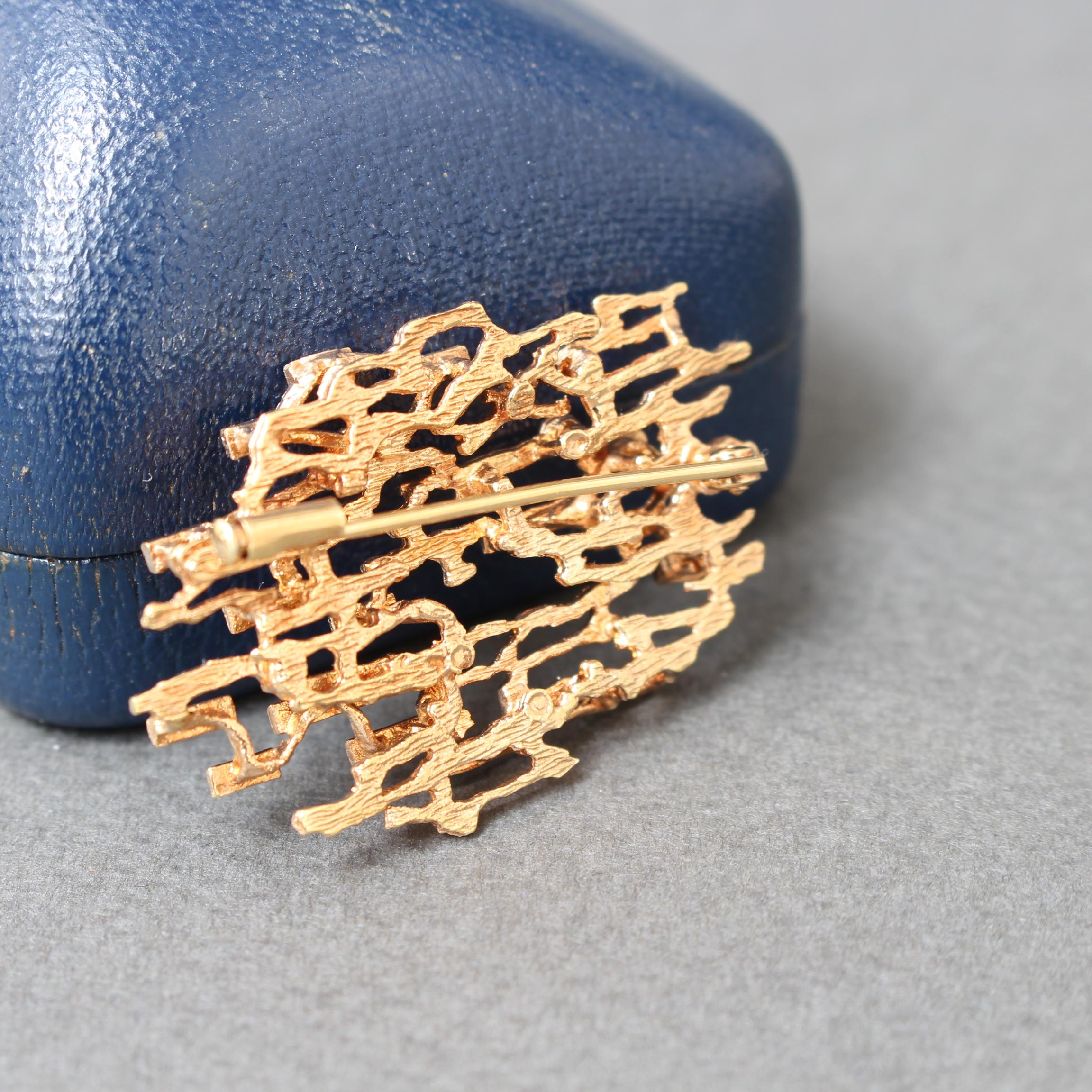 Stylised Abstract Brooch of 14-Carat Yellow Gold, circa 1970s 3