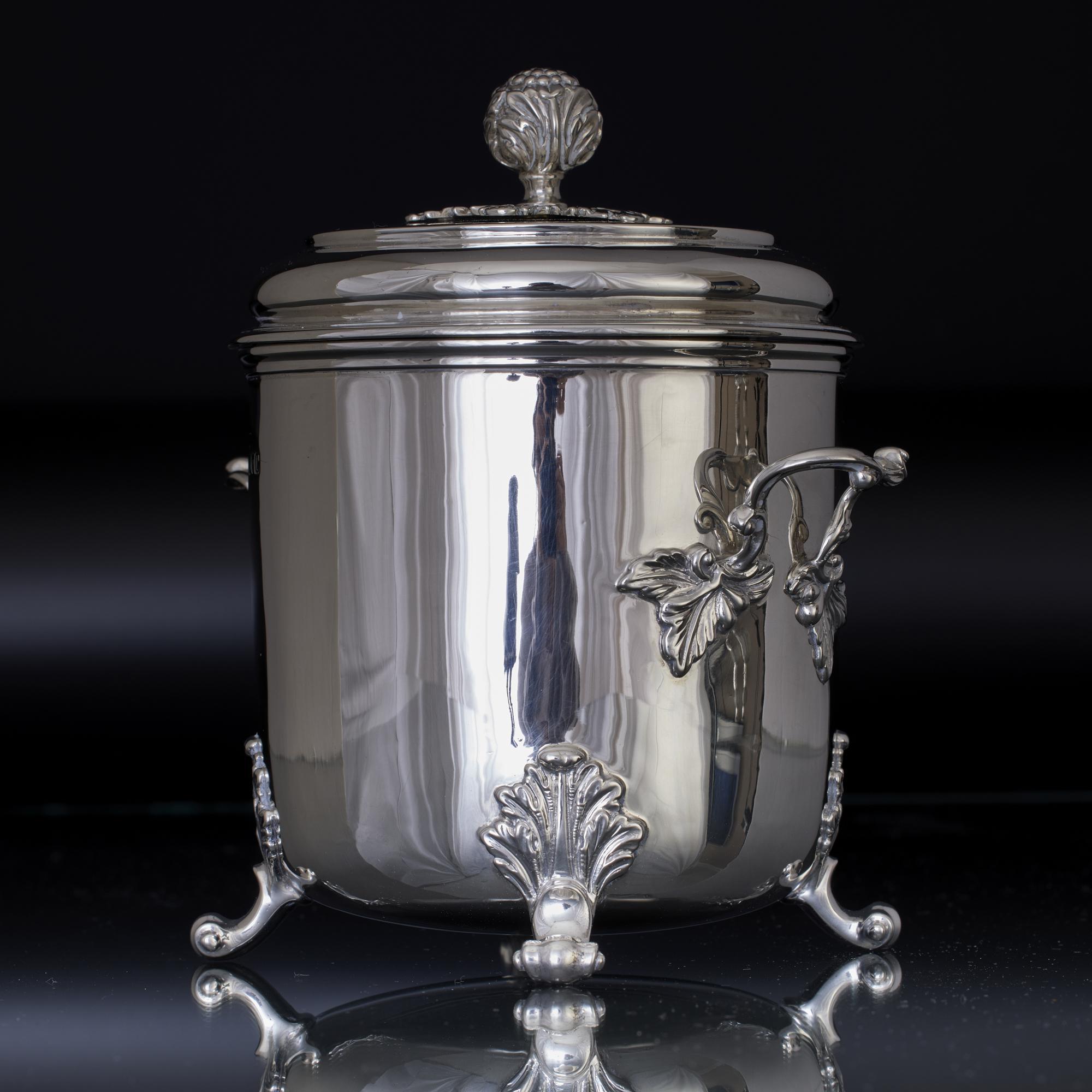 British Two-handled antique cylindrical silver box & cover For Sale