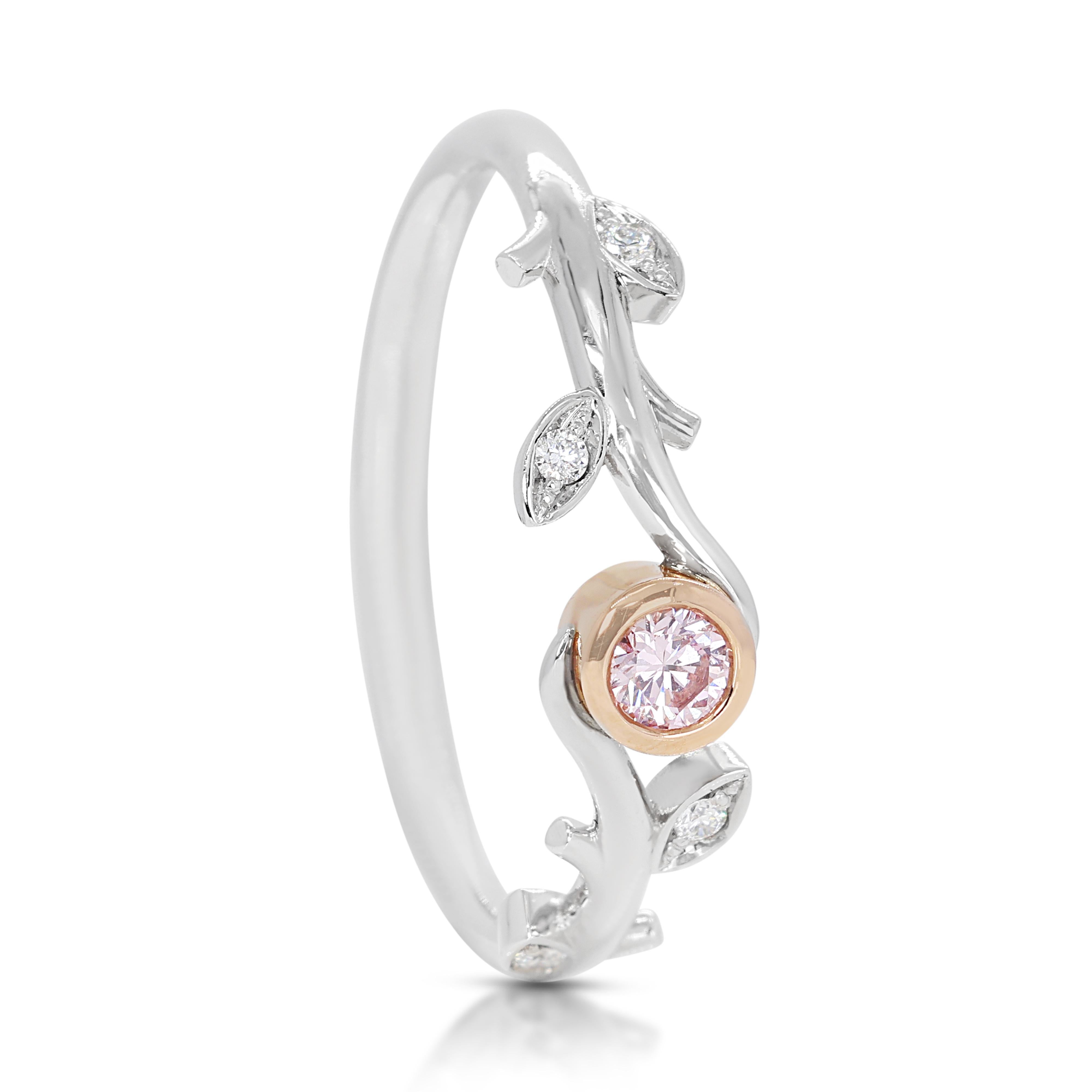 Stylish 0.13ct Rose-designed Diamond Platinum Ring For Sale 2