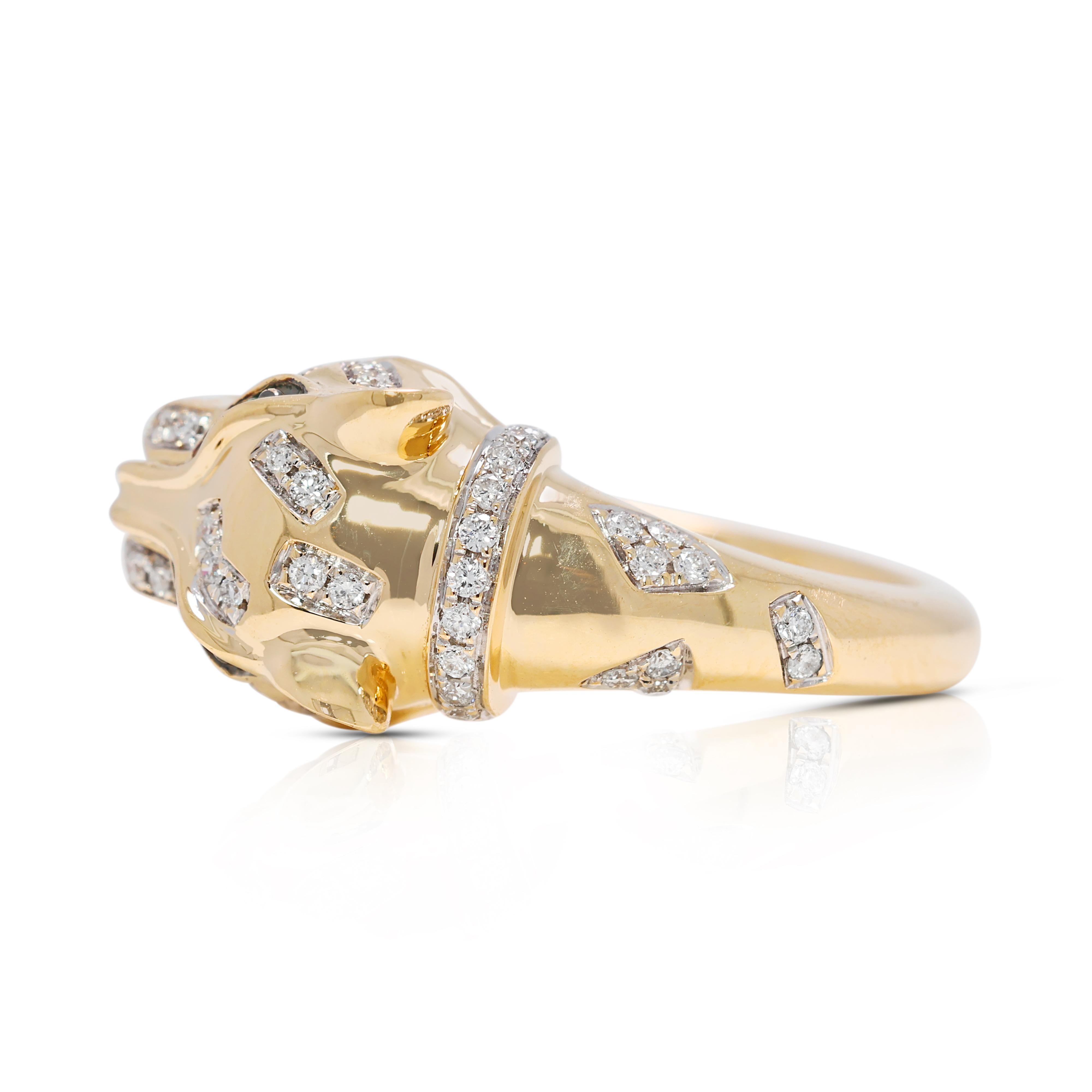 Elegante Anillo Pantera de Esmeralda y Diamante Natural de 0,22 quilates en Oro Amarillo de 18 quilates en Excelente estado para la venta en רמת גן, IL