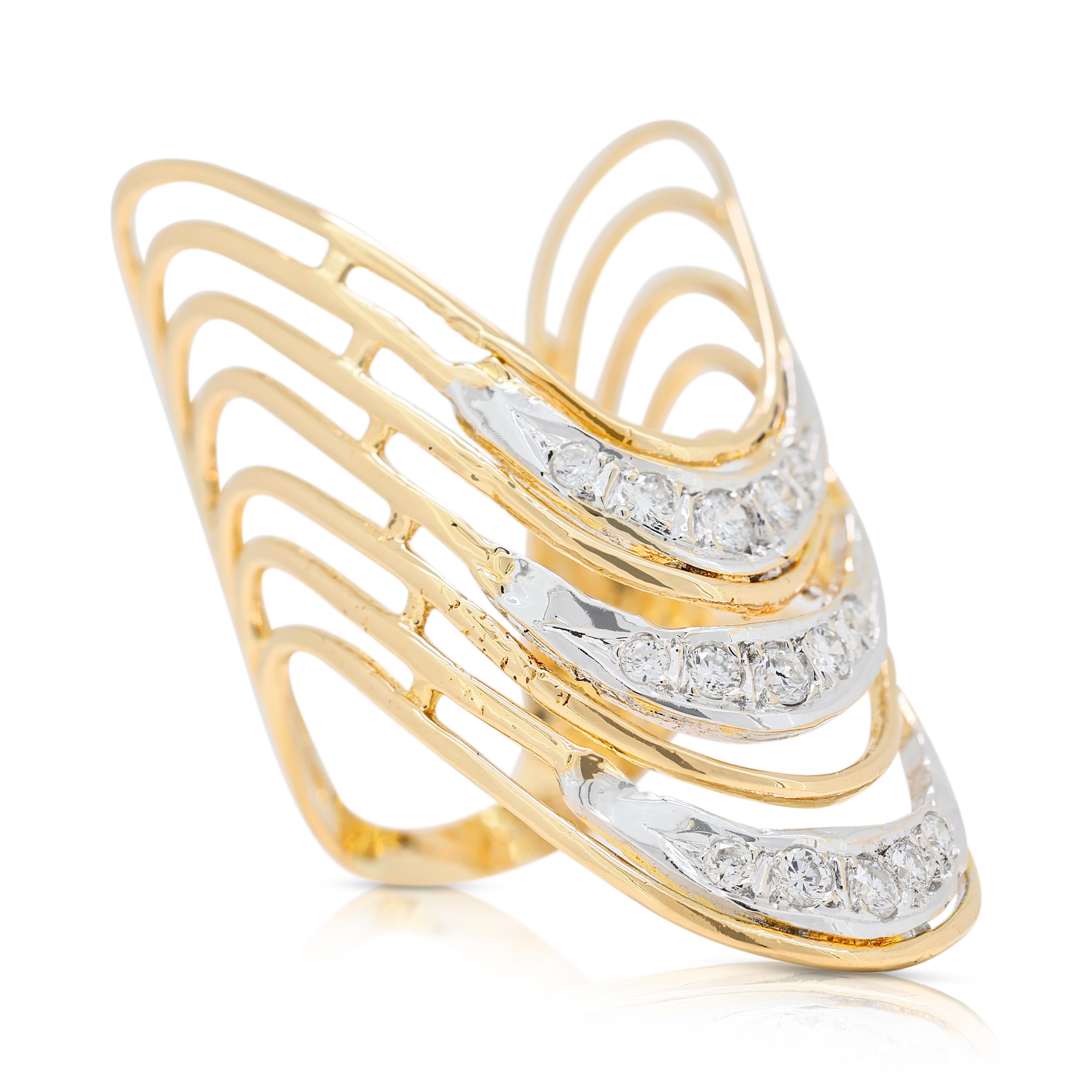 Stilvoller 0,25 Karat Diamantring aus 20 Karat Gelbgold mit Diamanten (Rundschliff) im Angebot