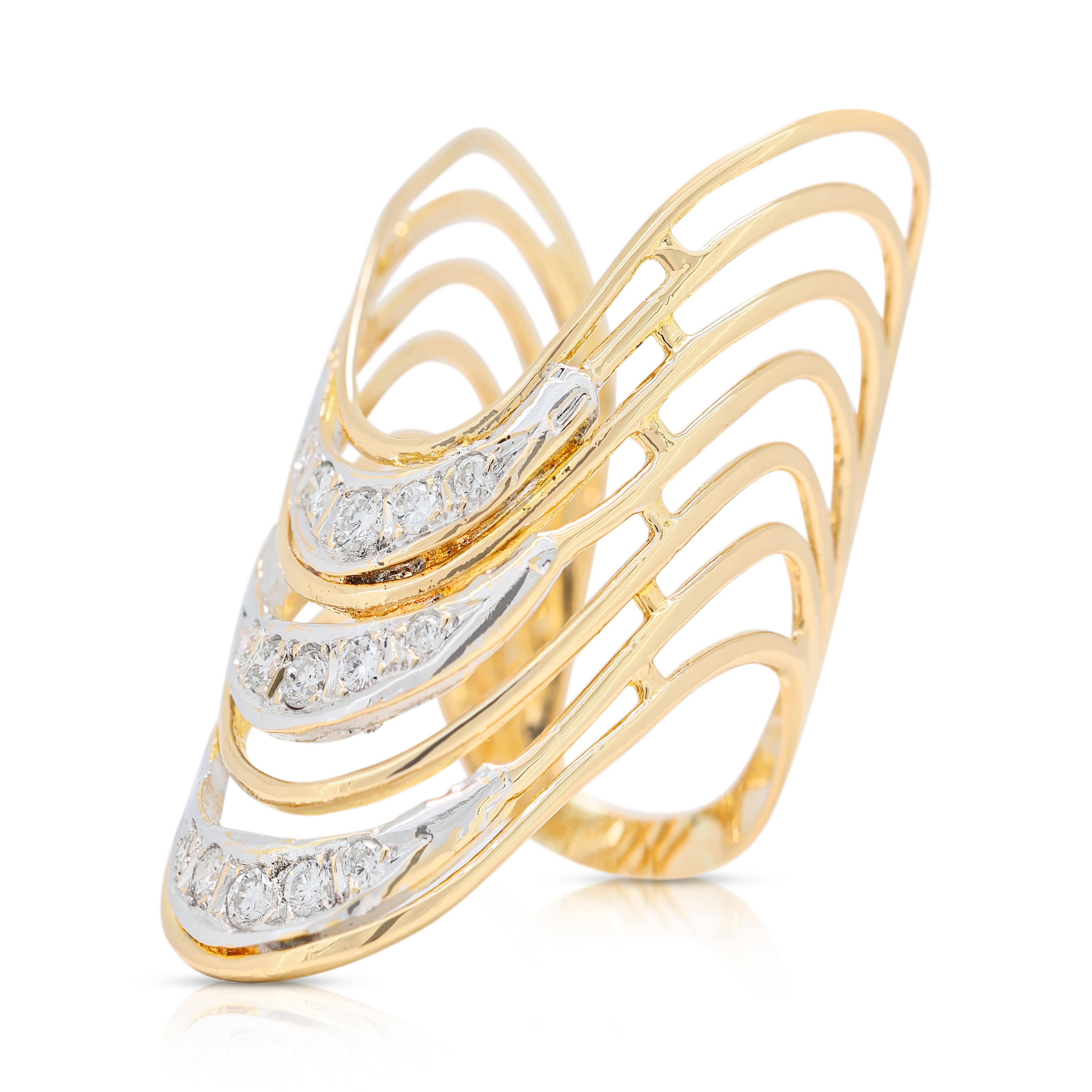 Stilvoller 0,25 Karat Diamantring aus 20 Karat Gelbgold mit Diamanten im Zustand „Neu“ im Angebot in רמת גן, IL