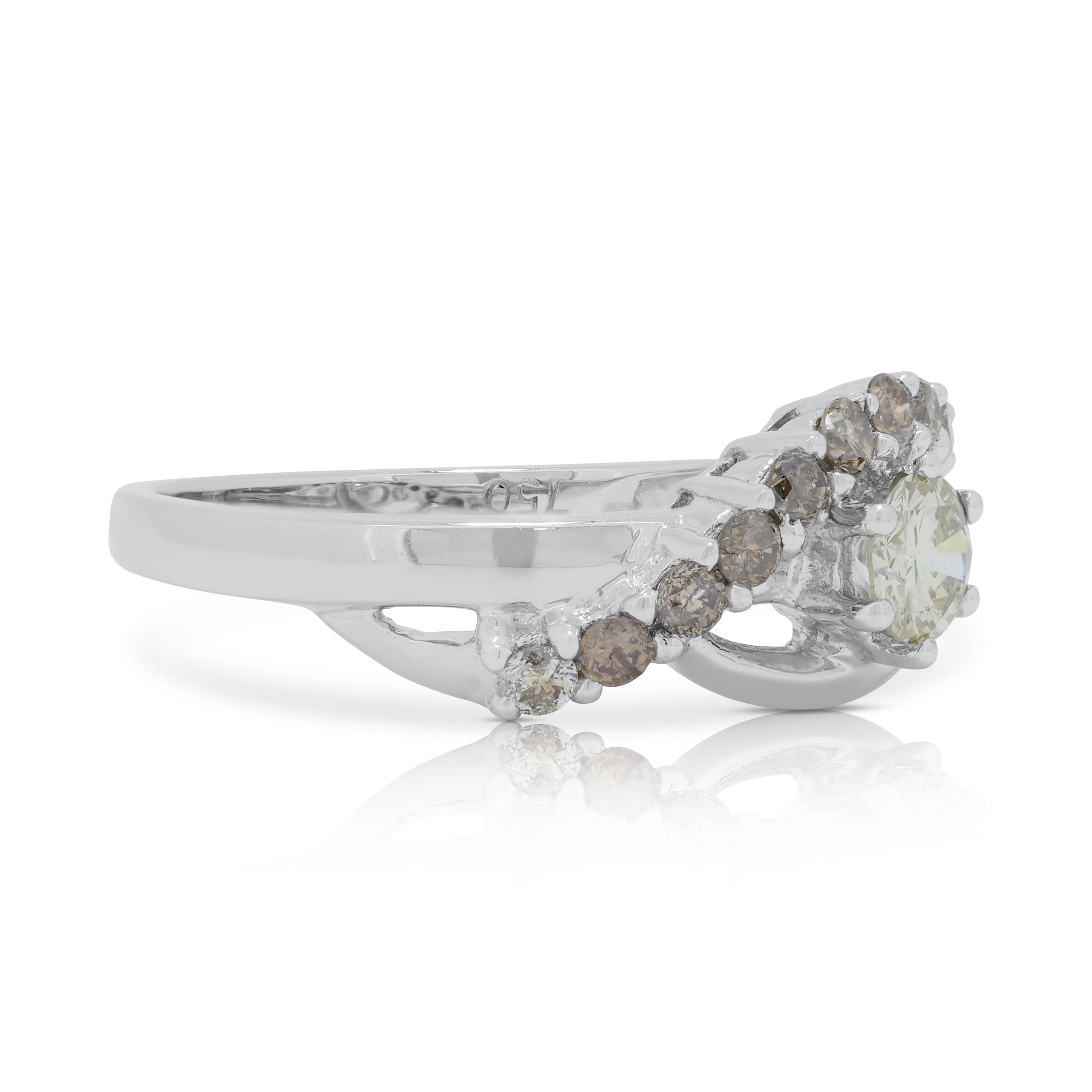 Stylish 0.51ct Diamonds Pave Ring in 18K White Gold In Excellent Condition For Sale In רמת גן, IL