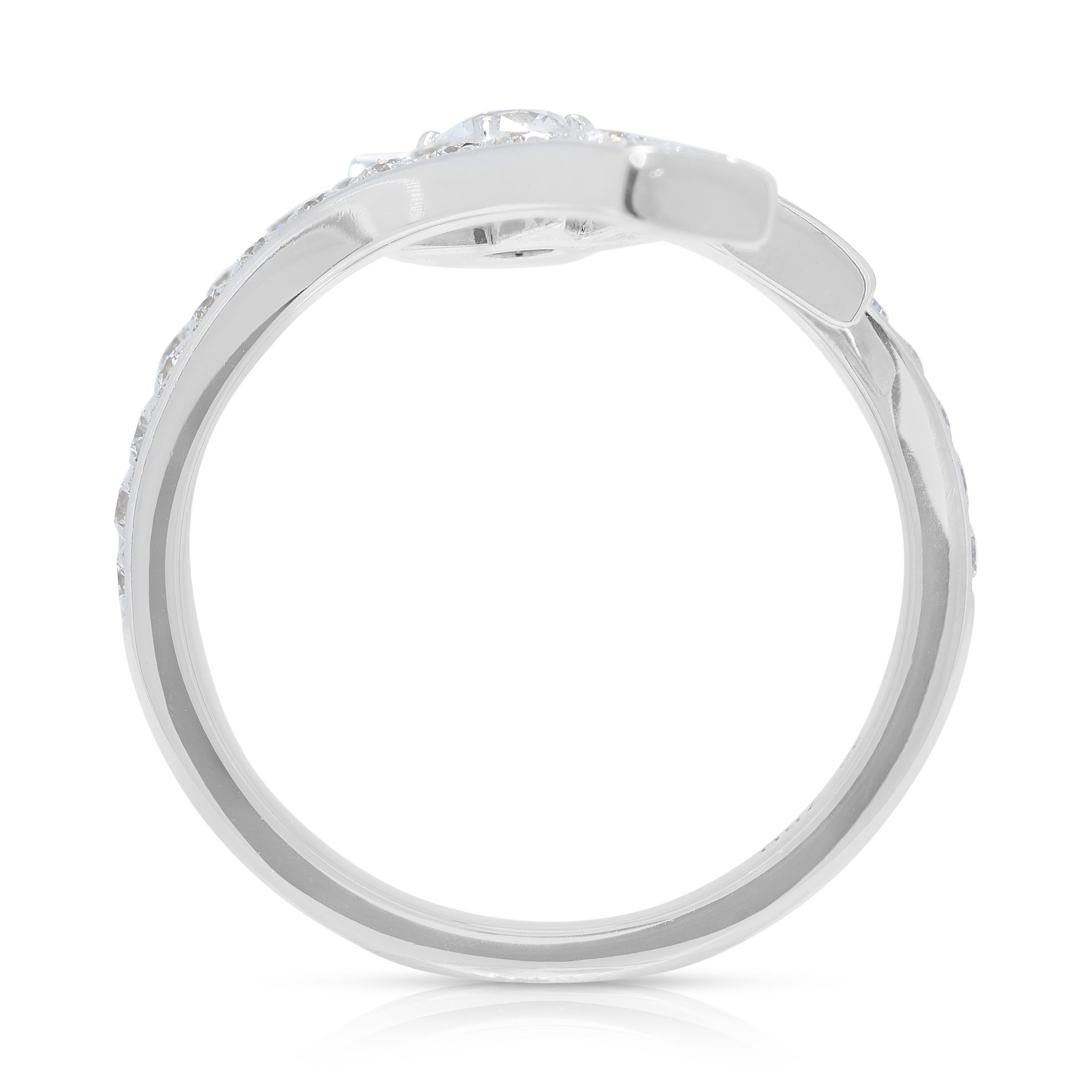 Stylish 0.83ct Natural Diamond Ring in 18K White Gold For Sale 2