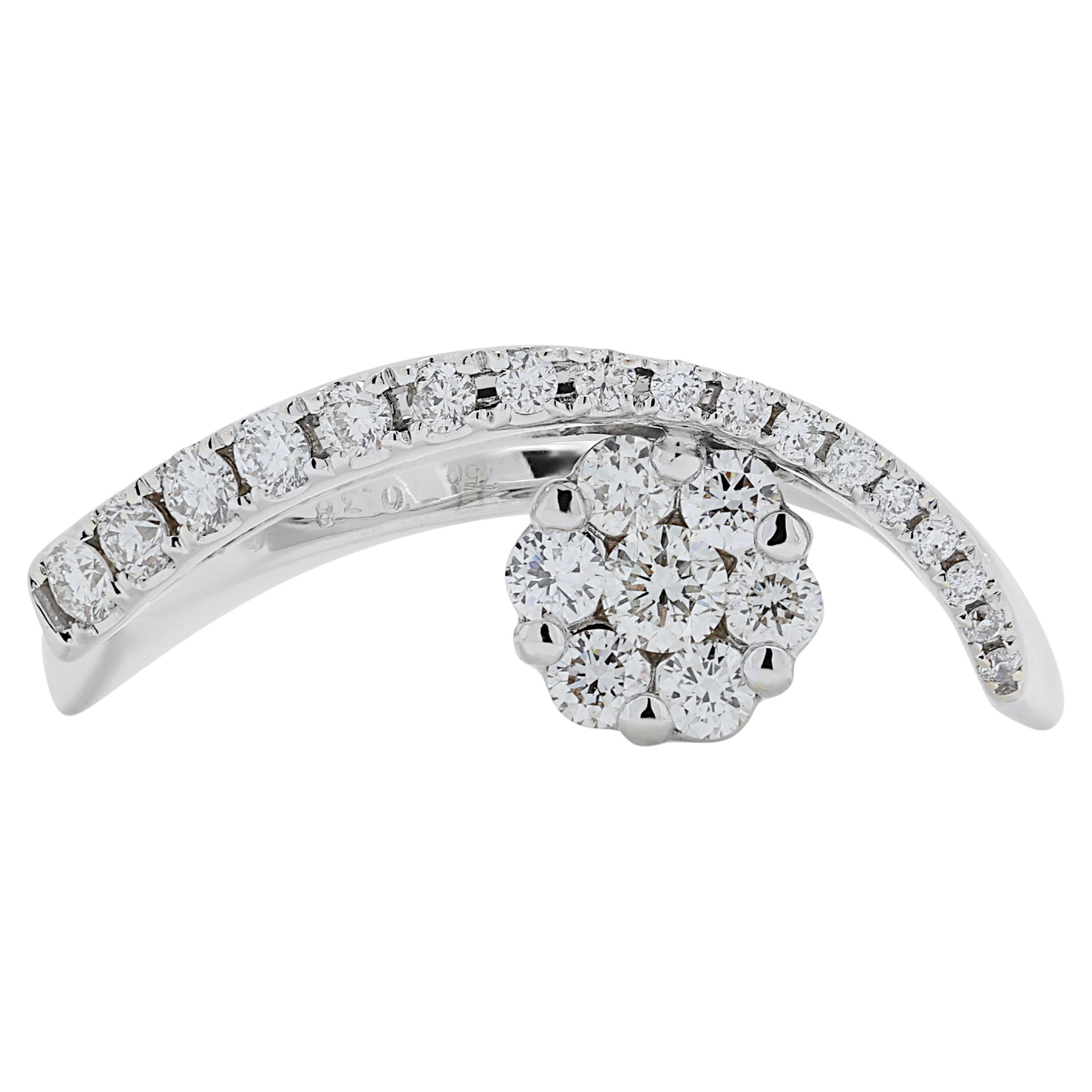 Stylish 0.85ct Diamonds Ring in 18K White Gold In New Condition For Sale In רמת גן, IL