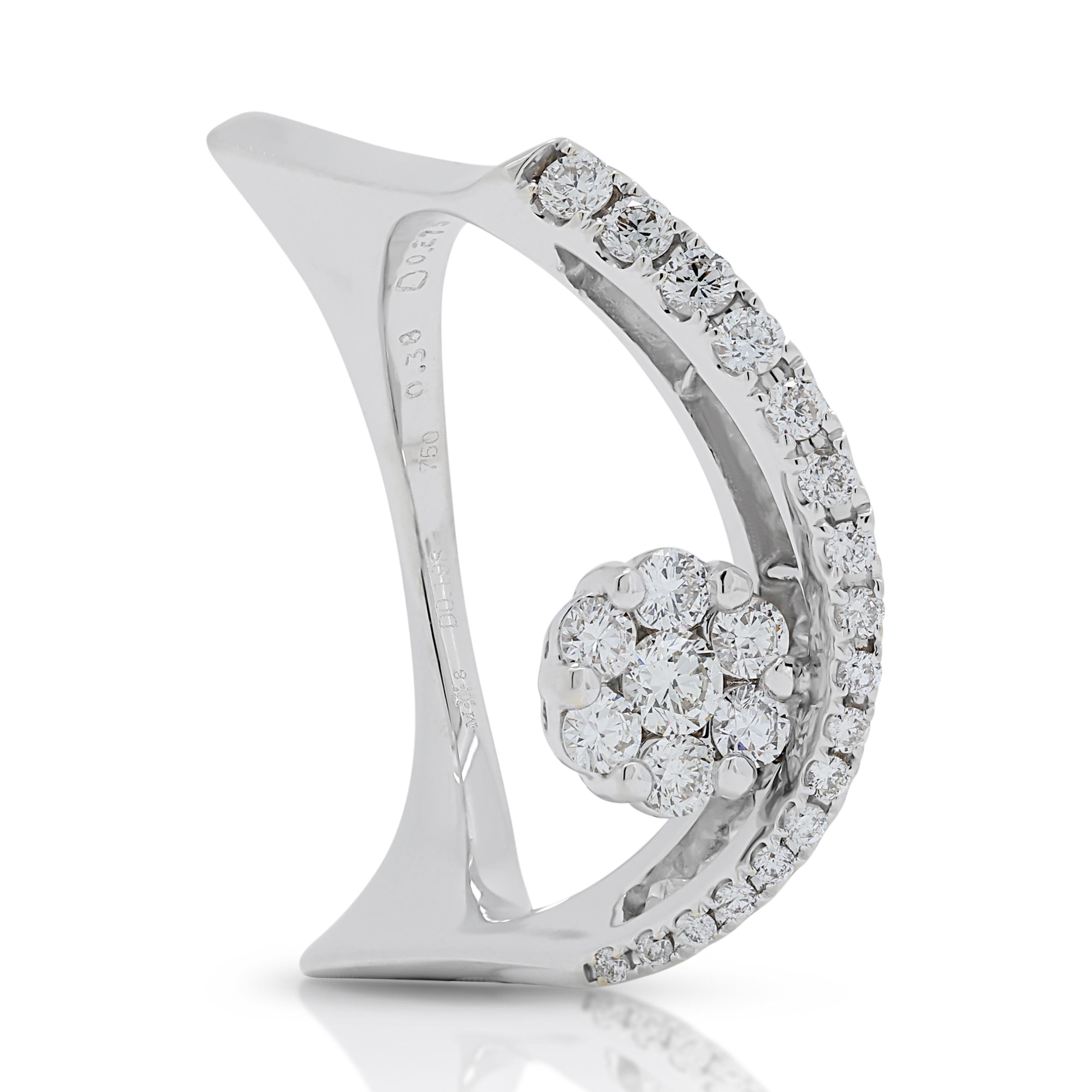 Stylish 0.85ct Diamonds Ring in 18K White Gold For Sale 3