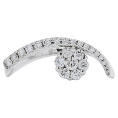 Stilvoller Ring mit 0,85 Karat Diamanten aus 18 Karat Weißgold