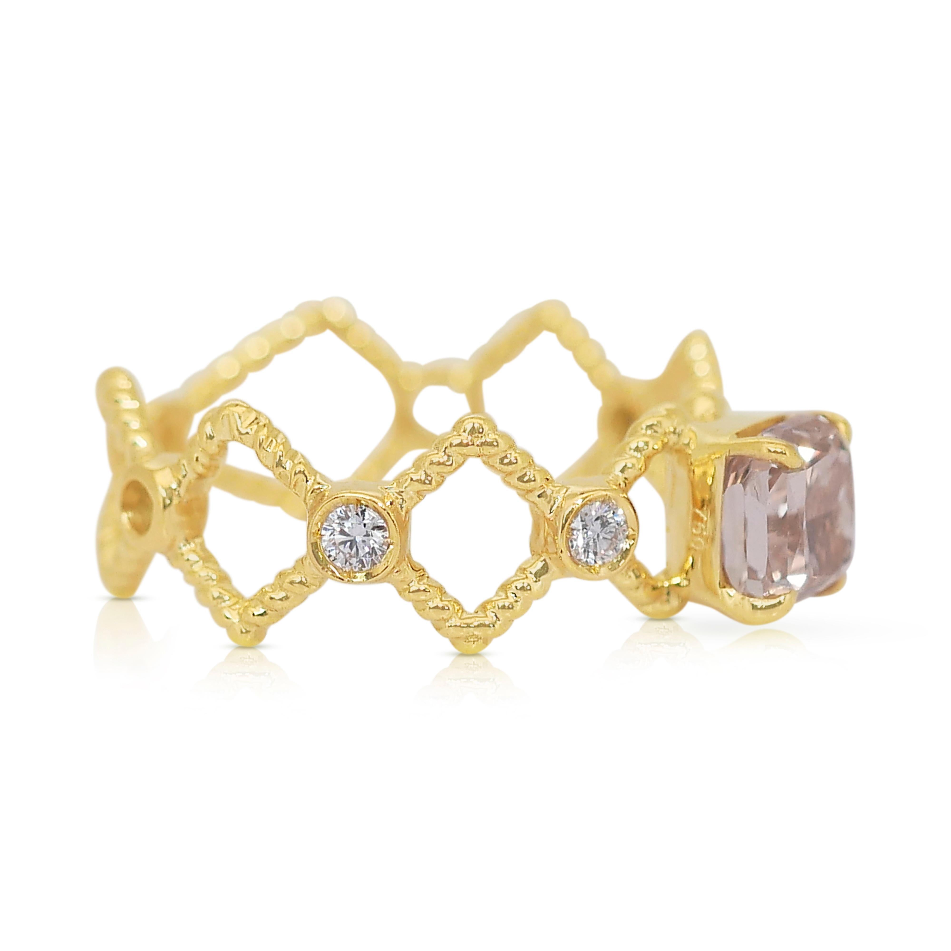 Stylish 1.01ct Diamonds 5-Stone Ring in 18k Yellow Gold - IGI Certified

Embrace elegance with this stunning 5-stone diamond ring, meticulously crafted in radiant 18k yellow gold. The centerpiece is a unique 0.90-carat cut-cornered rectangular