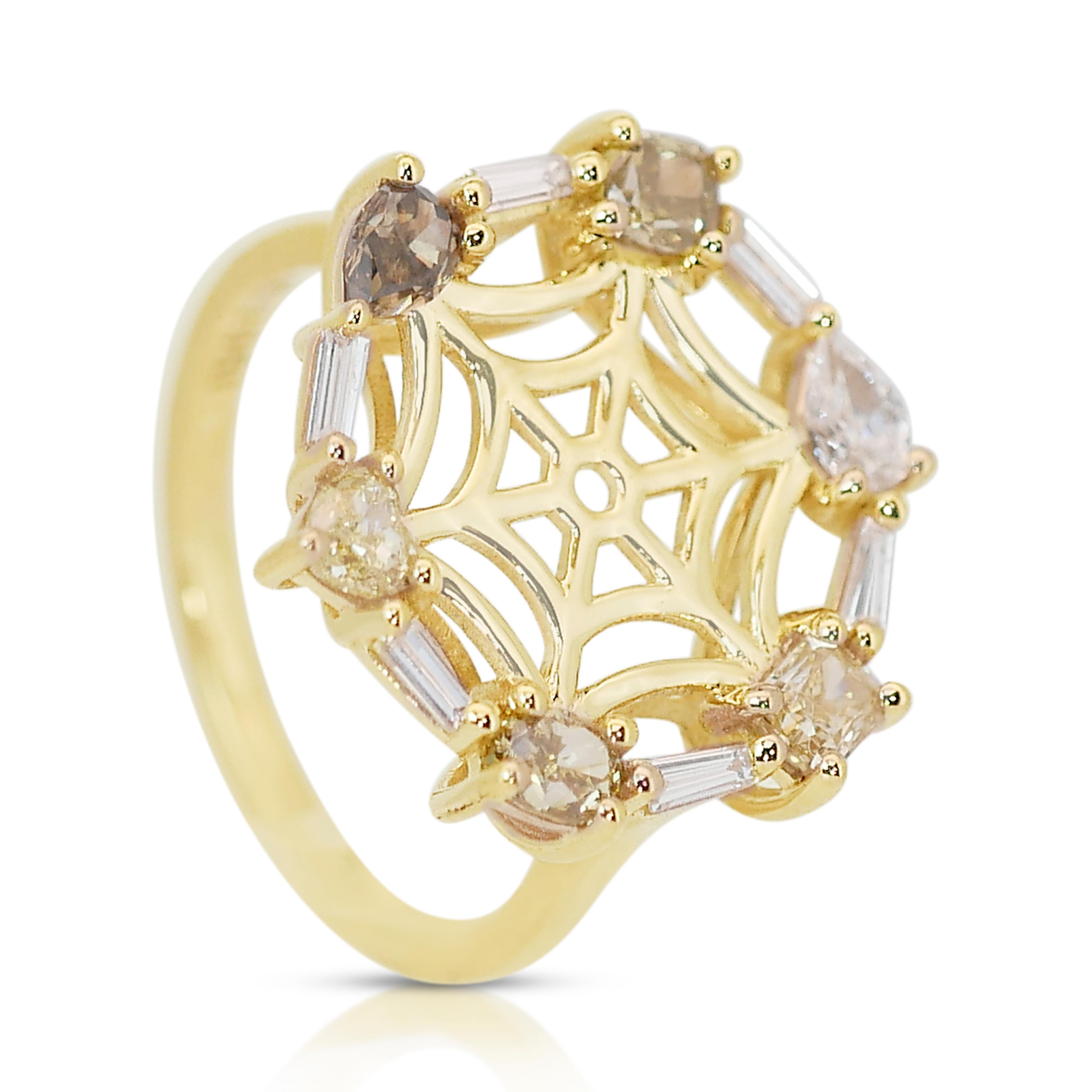 Women's Stylish 1.34ct Diamonds Fancy-Colored Ring in 18k Yellow Gold - IGI Certified