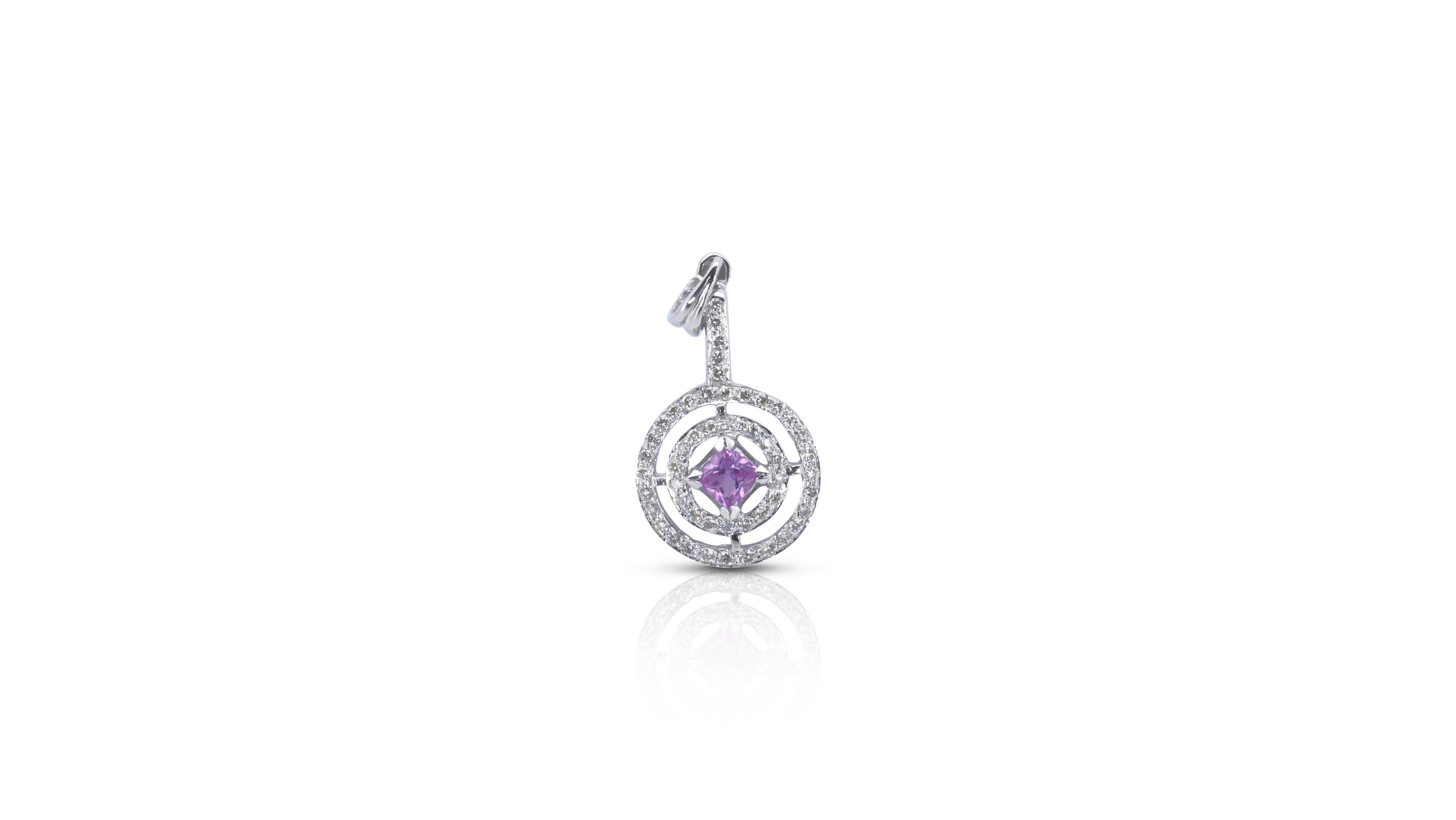 A sparkling halo pendant with a dazzling 0.1 carat natural sapphire. It has 0.16 carat of side diamonds which add more to its elegance. The jewelry is made of 18k white gold with high-quality polish. It comes with a fancy jewelry box.

1 sapphire
