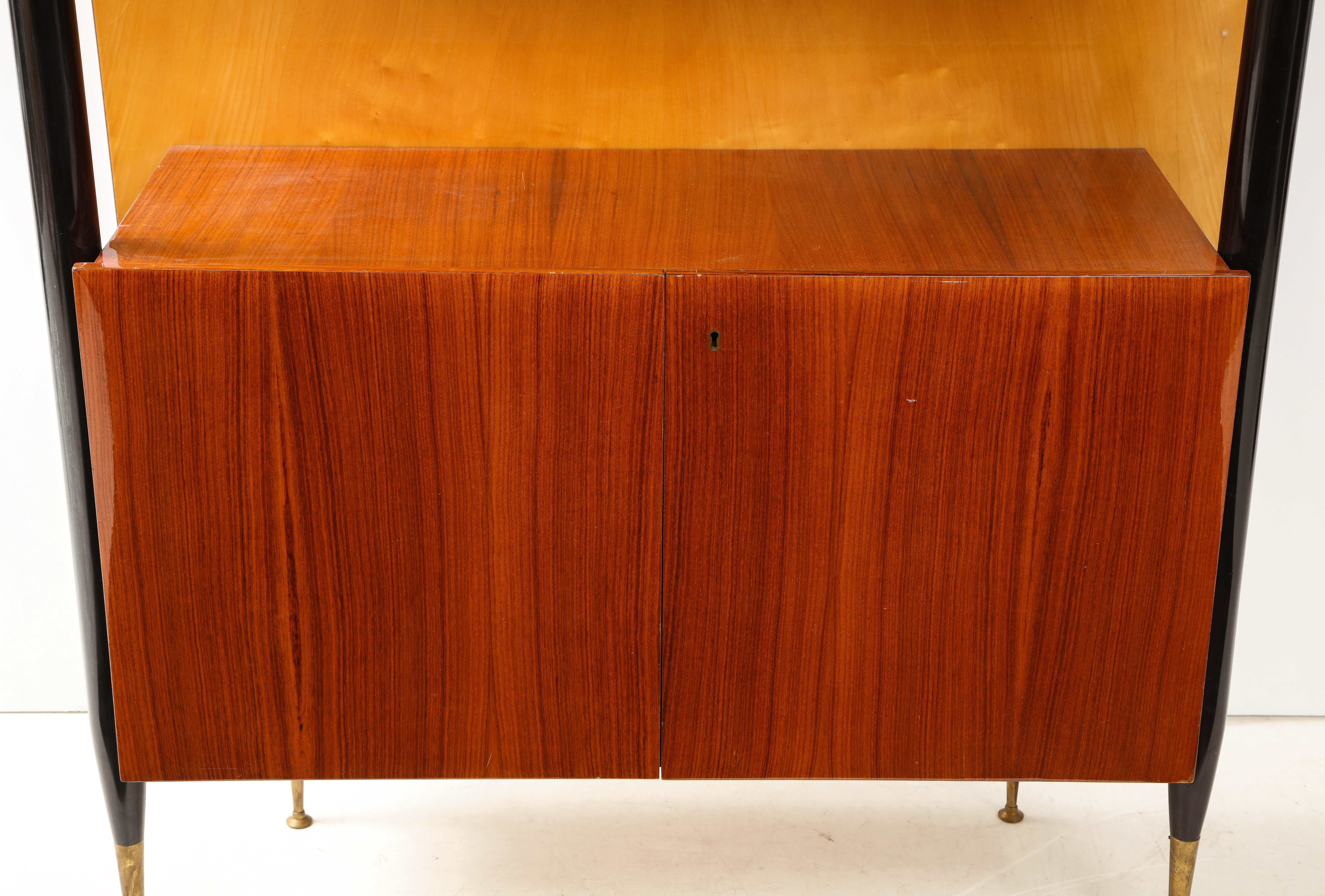 Stylish 1950s Italian Lacquered Mahogany and Sycamore Wall Cabinet For Sale 4