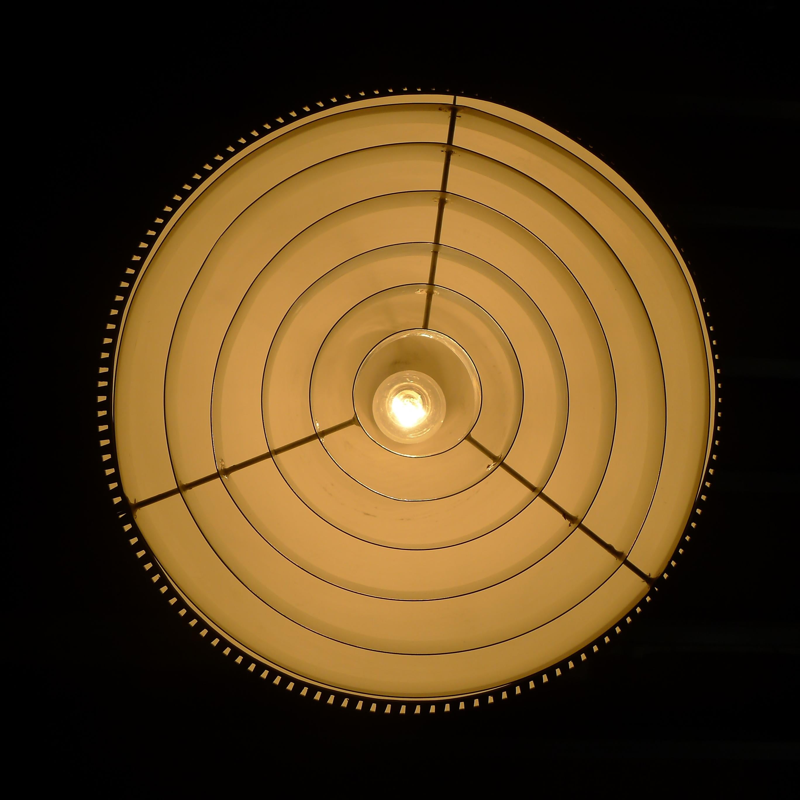 Stylish 1950s Pendant Light, attributed to Gio Ponti for Greco Illuminazione In Good Condition In Wargrave, Berkshire