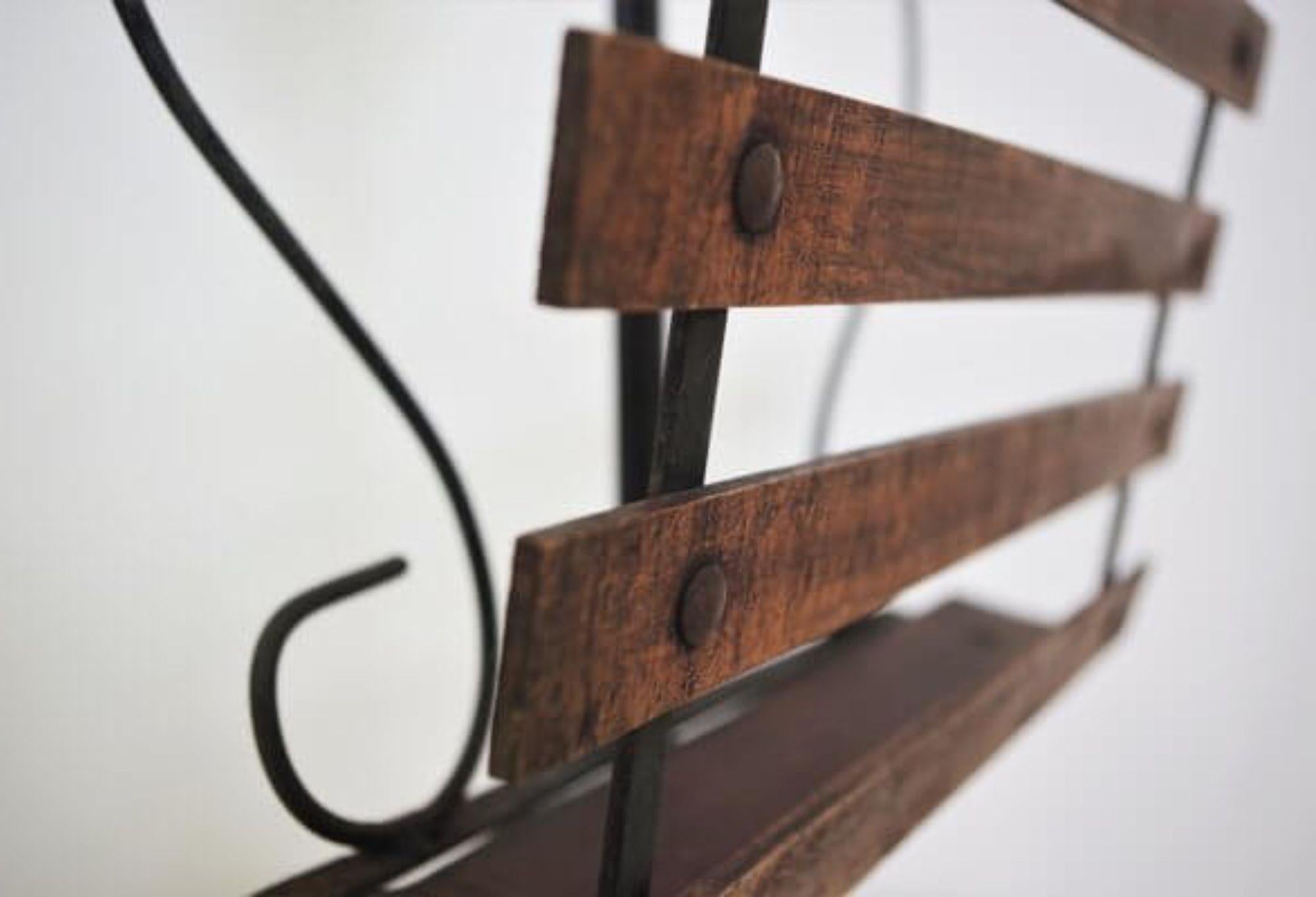 Stylish 1950s Wood and Iron Ashtray & Magazine Rack Combo – Mid-Century Utility in vendita 3