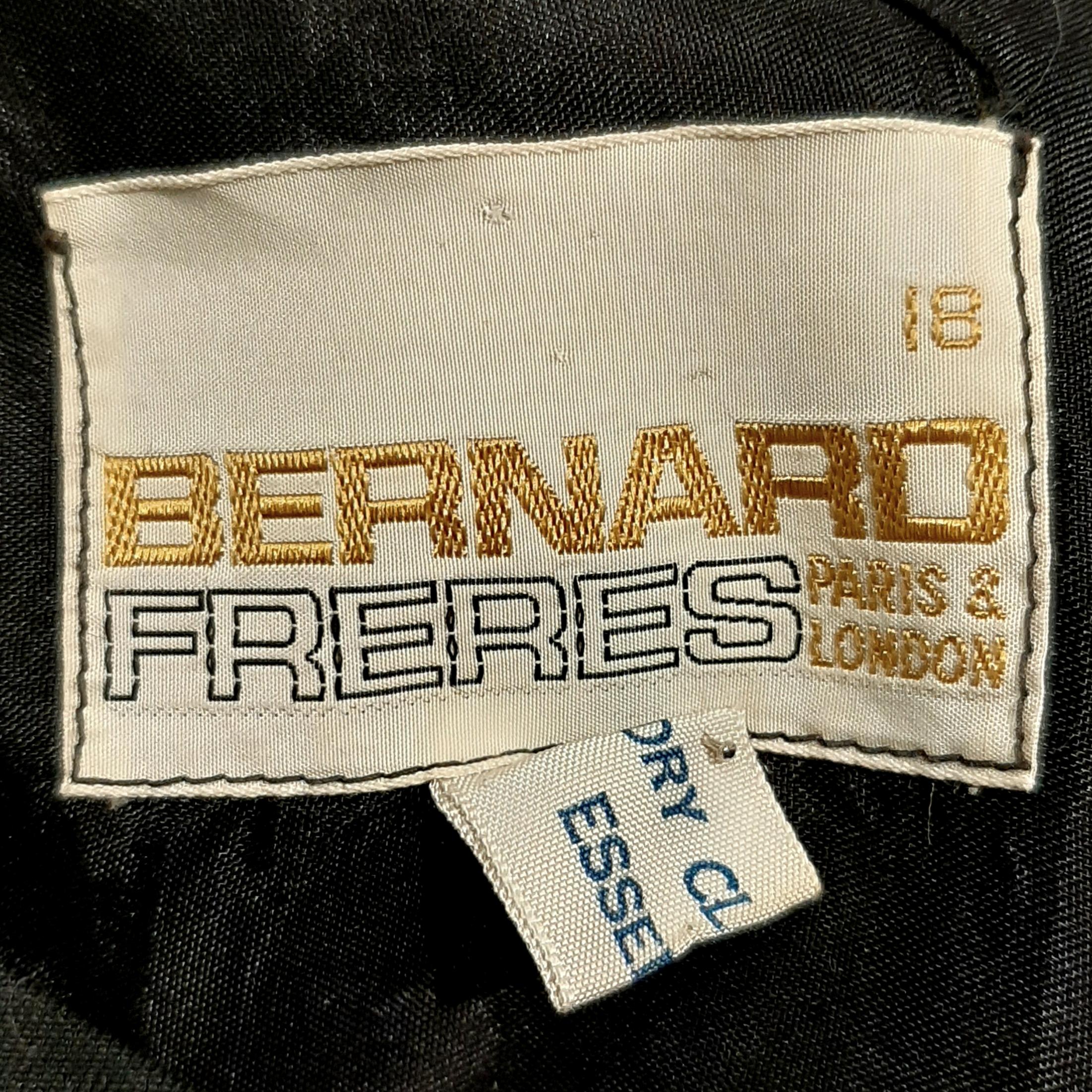 Stylish 1960s Bernard Freres Black A-line Mod Dress 2
