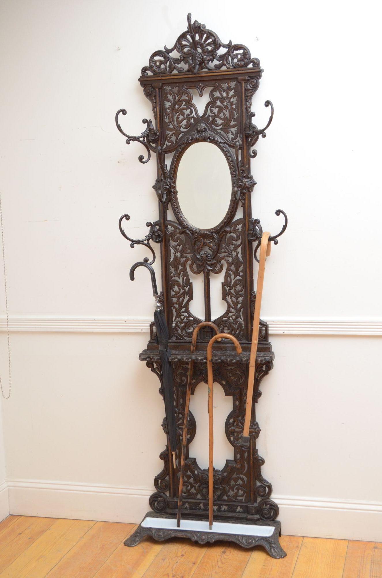 Stylish 19th Century Cast Iron Coat Stand For Sale 8