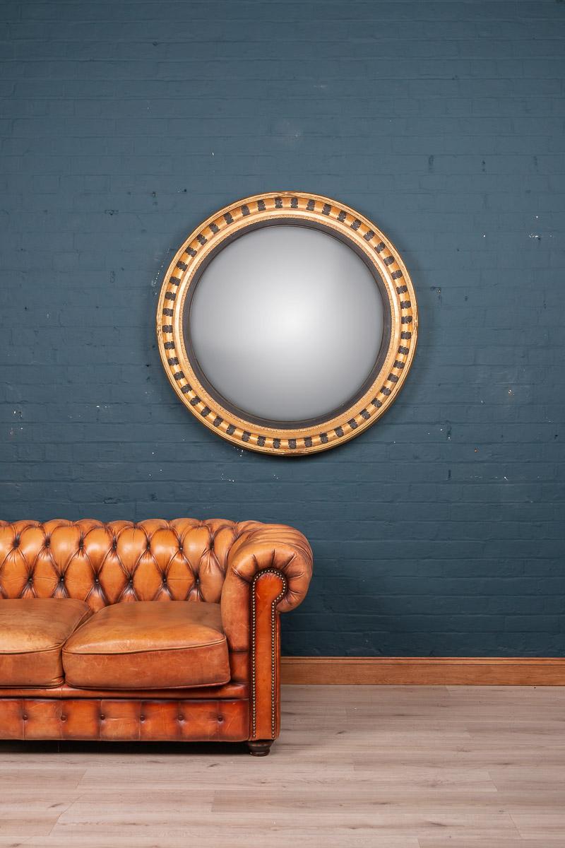 Stylish 20th Century Massive Convex Gilt Frame Mirror, circa 1980 2