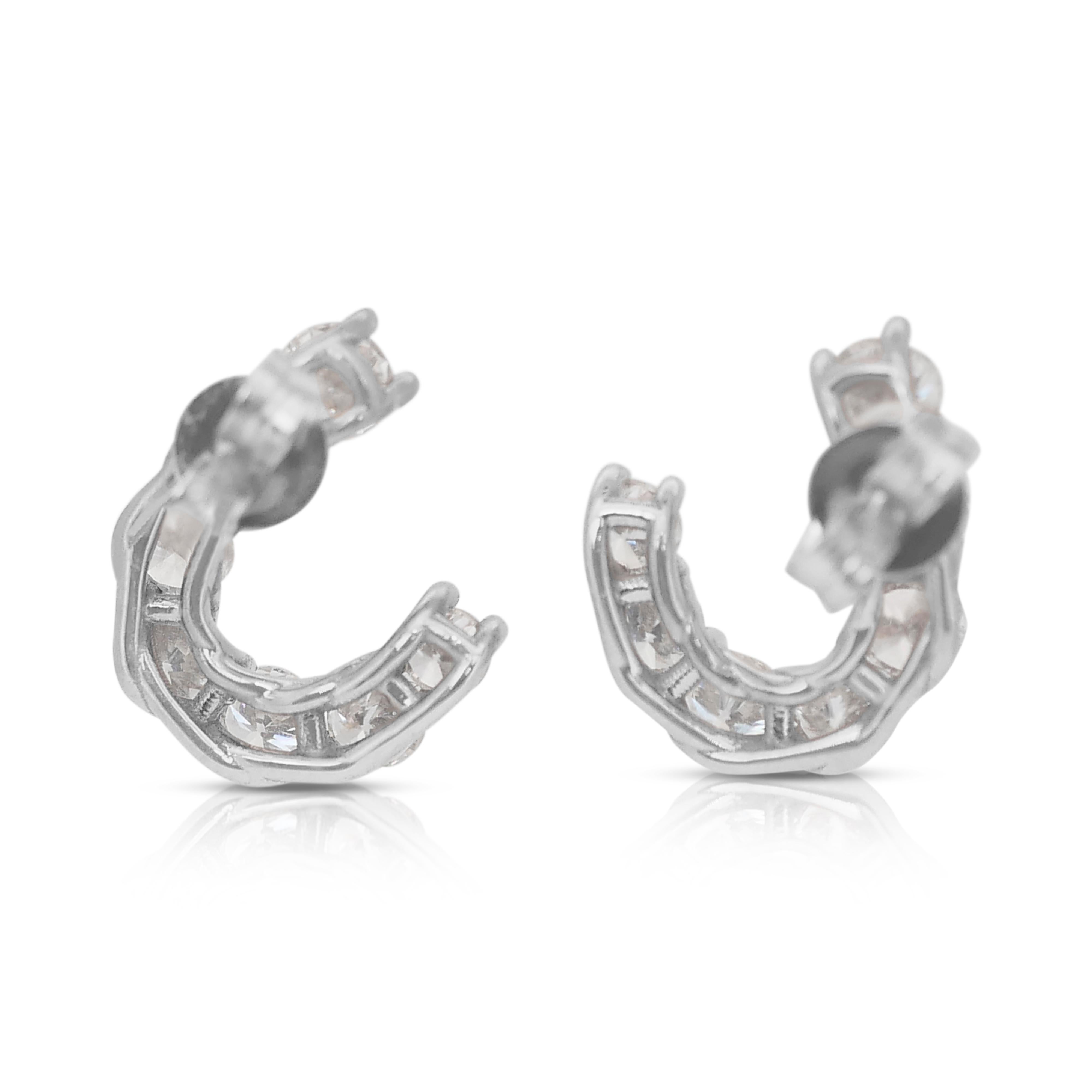 Stylish 2.53ct Natural Diamonds Earrings in 18k White Gold - IGI Certified 1