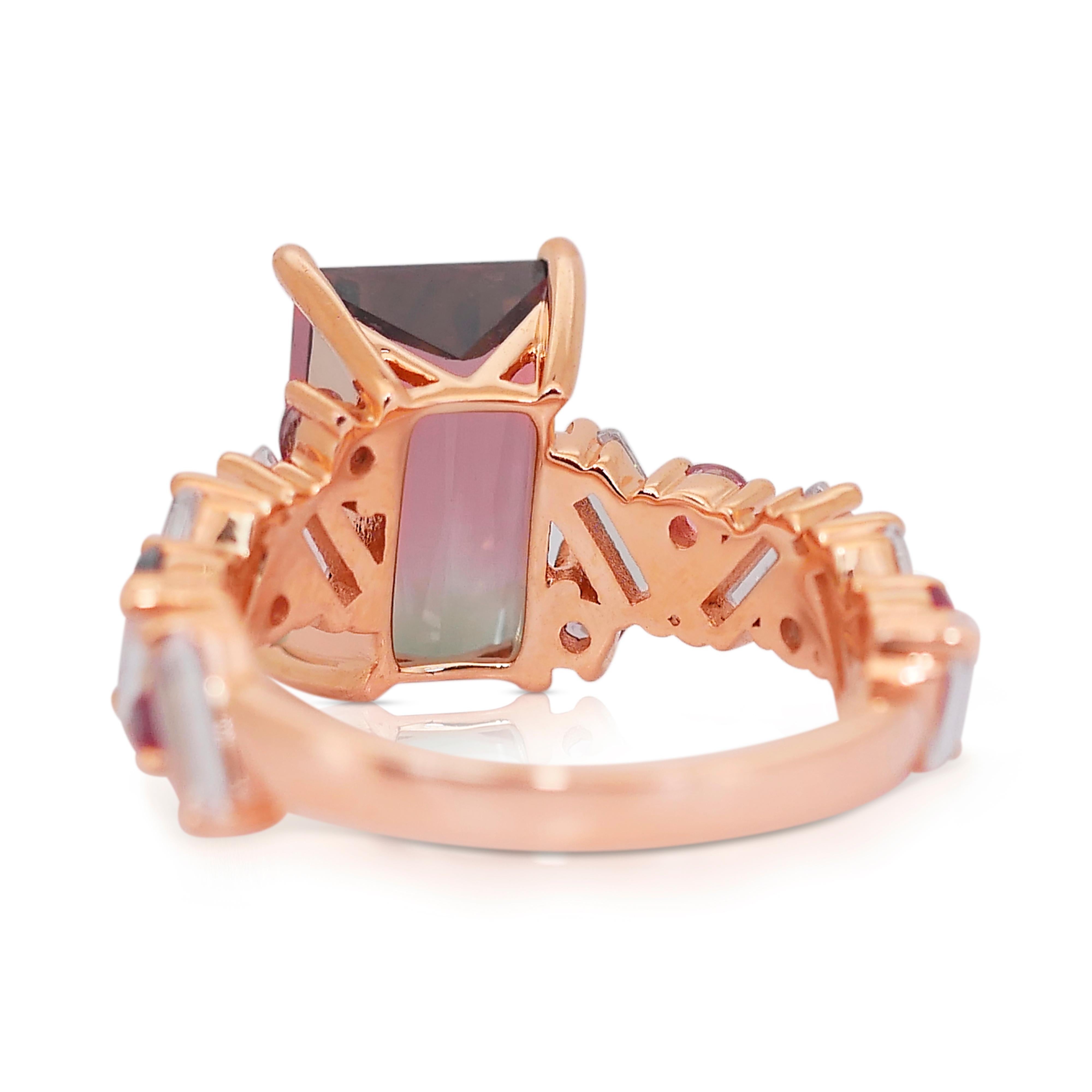 Elegante anello a grappolo con tormalina da 4,13 carati in oro rosa 18 carati - certificato GCI in vendita 2