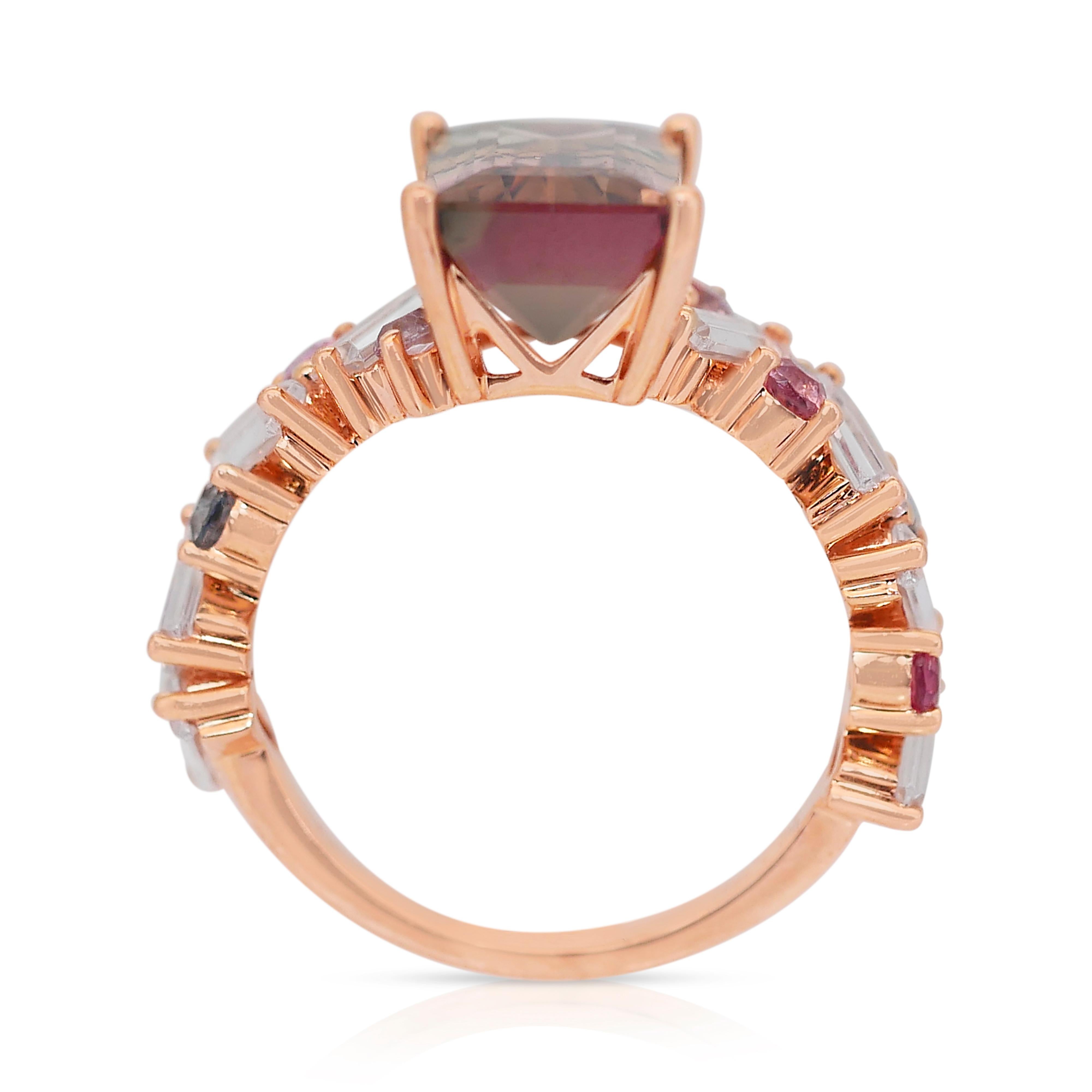 Elegante anello a grappolo con tormalina da 4,13 carati in oro rosa 18 carati - certificato GCI in vendita 3