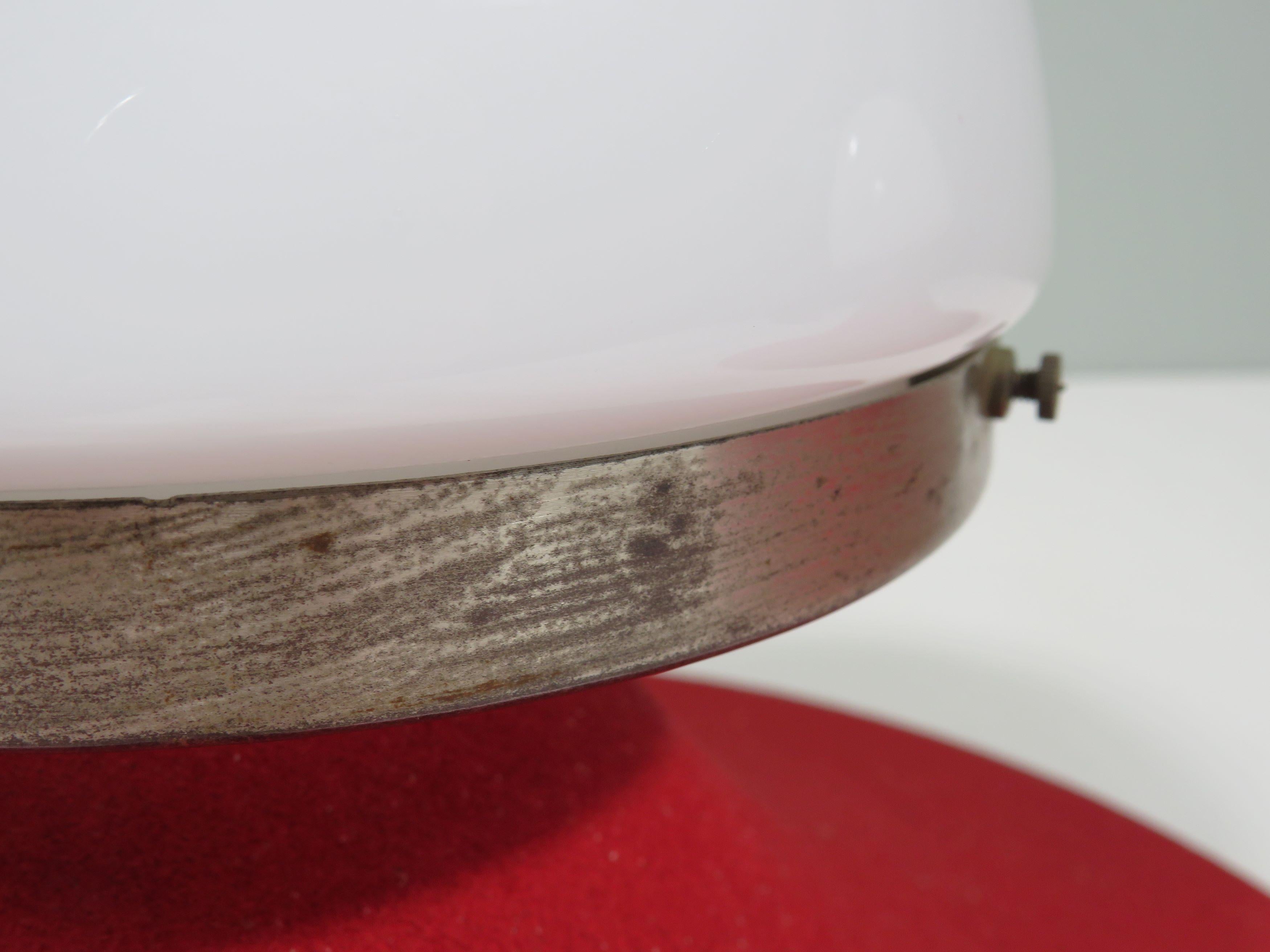 Lampada da parete o da soffitto in stile anni '50 - Linee fluide e texture sottile in vendita 1