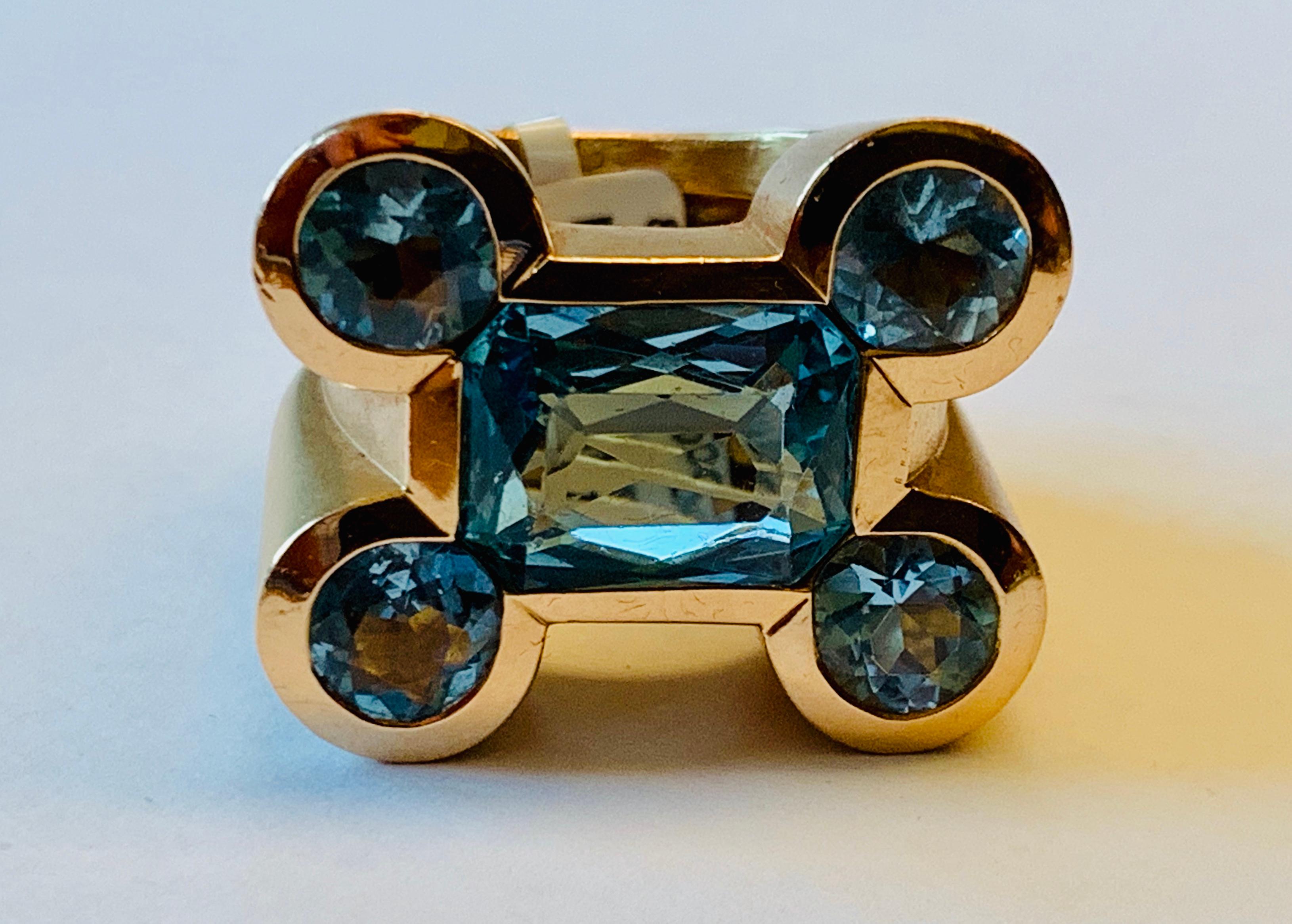 Emerald Cut Stylish and Bold 18 Karat Rose Gold Aquamarine Ring For Sale