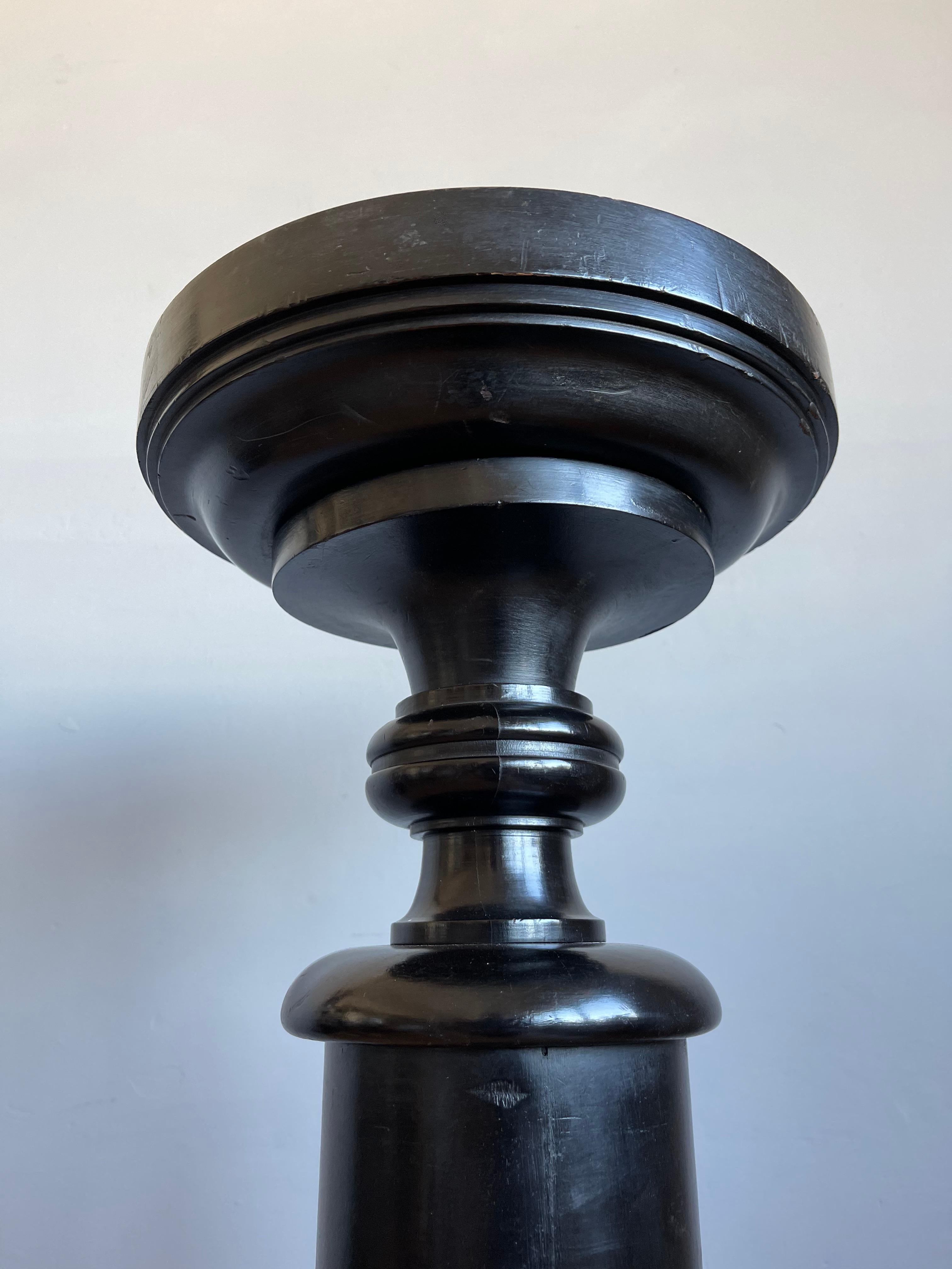 Hand-Carved Stylish and Great Looking Antique, Ebonized Column Flower / Plant Pedestal Stand