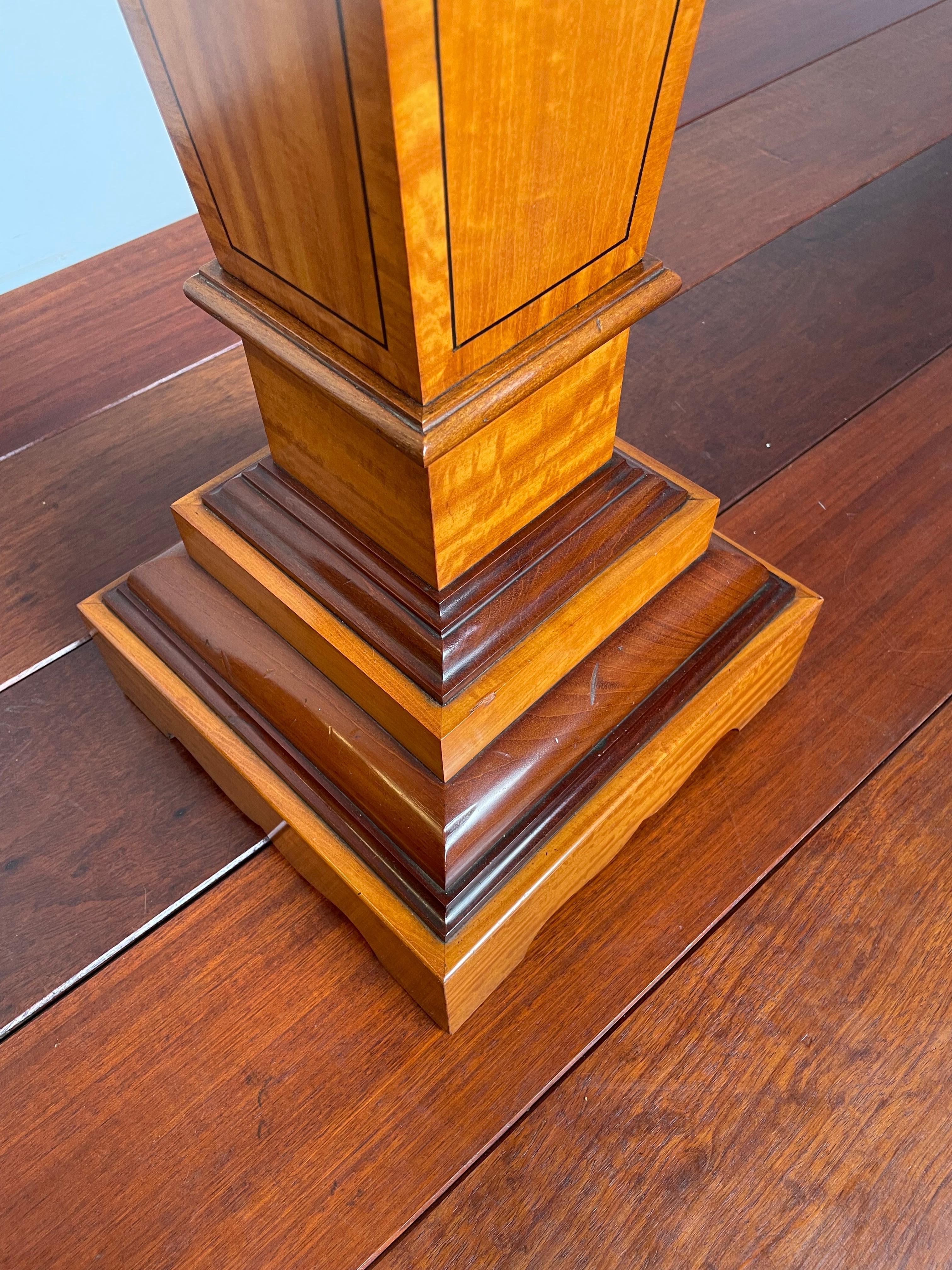 French Stylish and Majestic Antique Satinwood & Teakwood Column Pedestal Stand ca. 1910