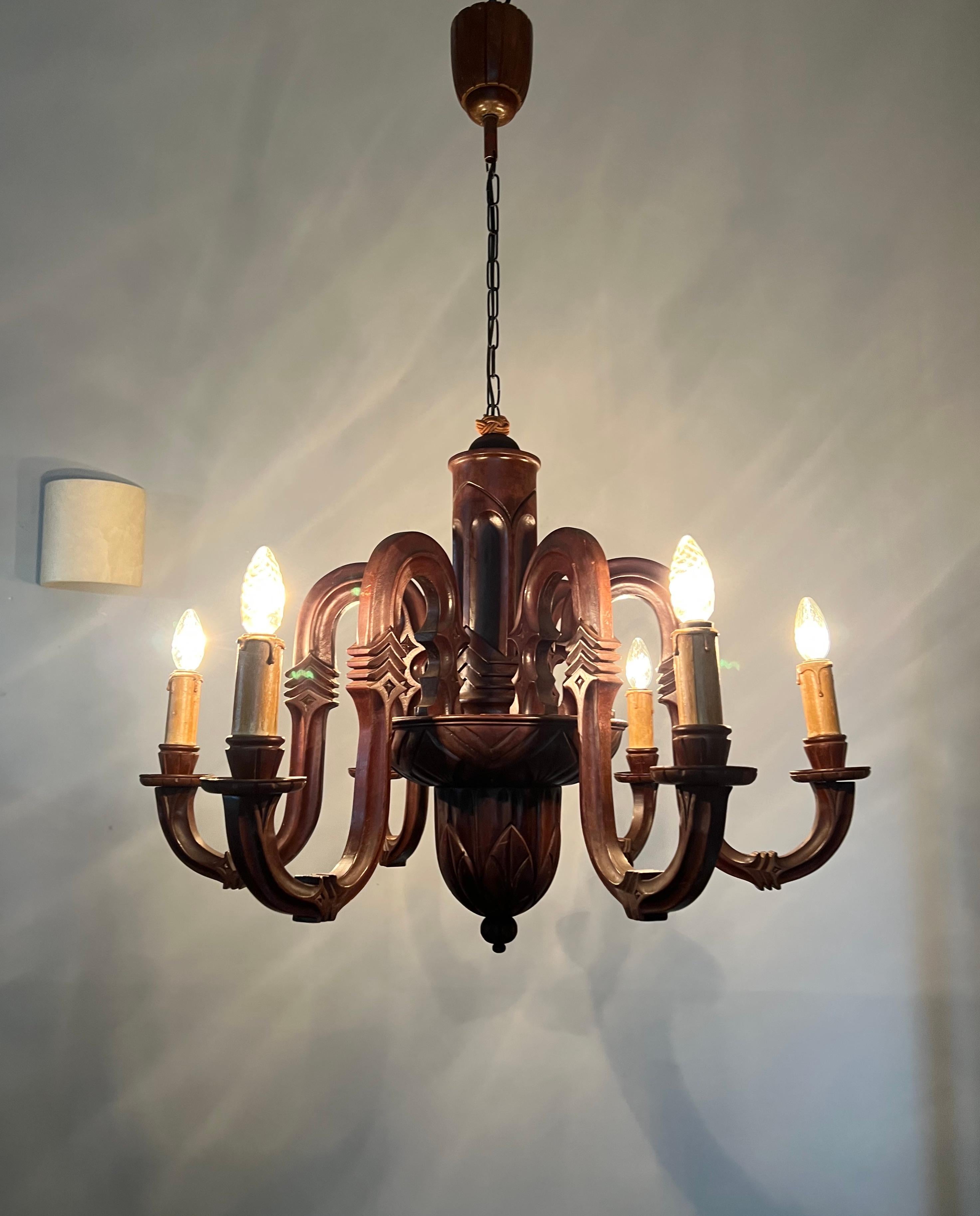 Stunning and Pure Art Deco Hand Carved Wood Chandelier Pendant Light, 1920s For Sale 5