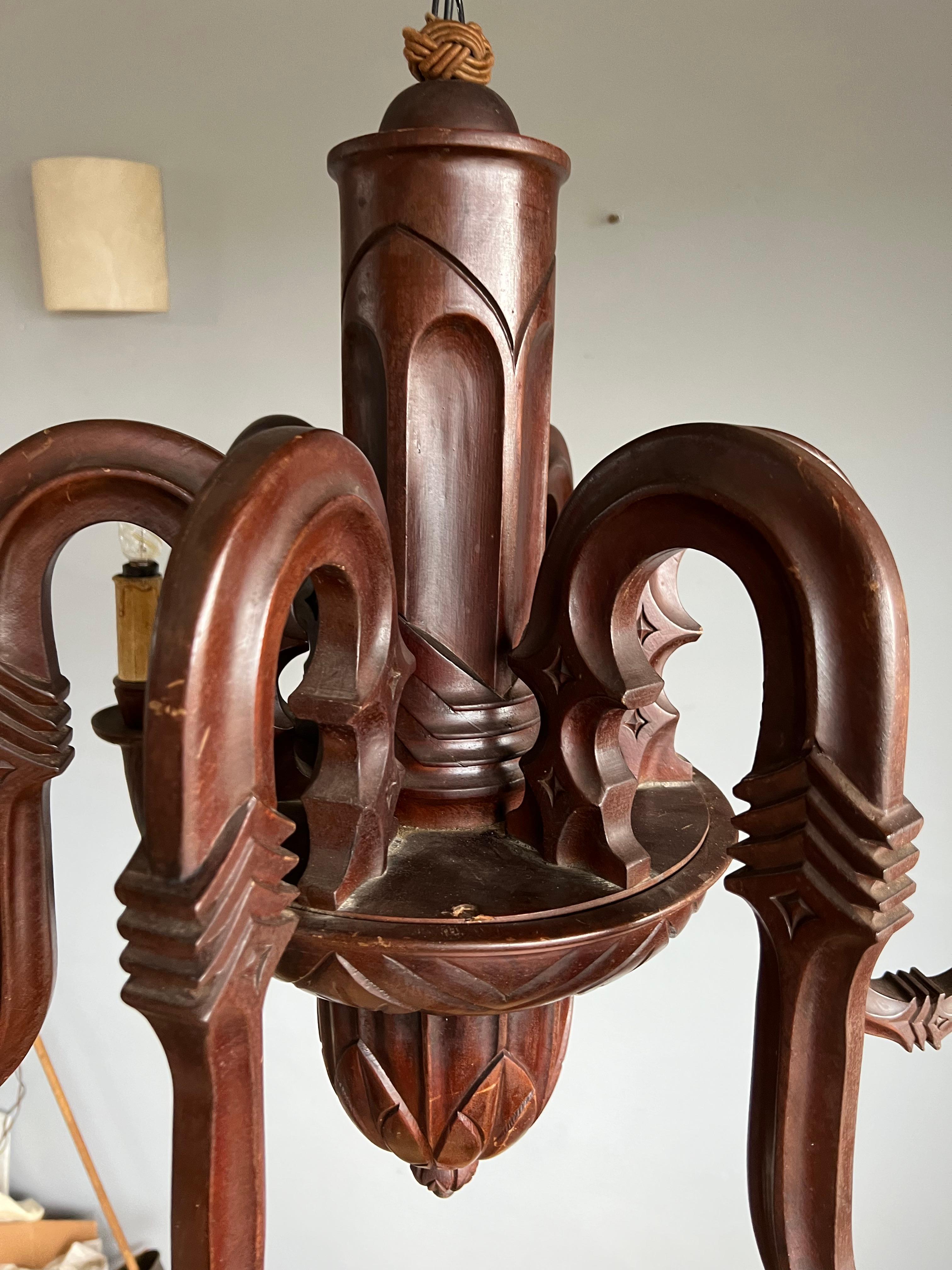 20th Century Stunning and Pure Art Deco Hand Carved Wood Chandelier Pendant Light, 1920s For Sale