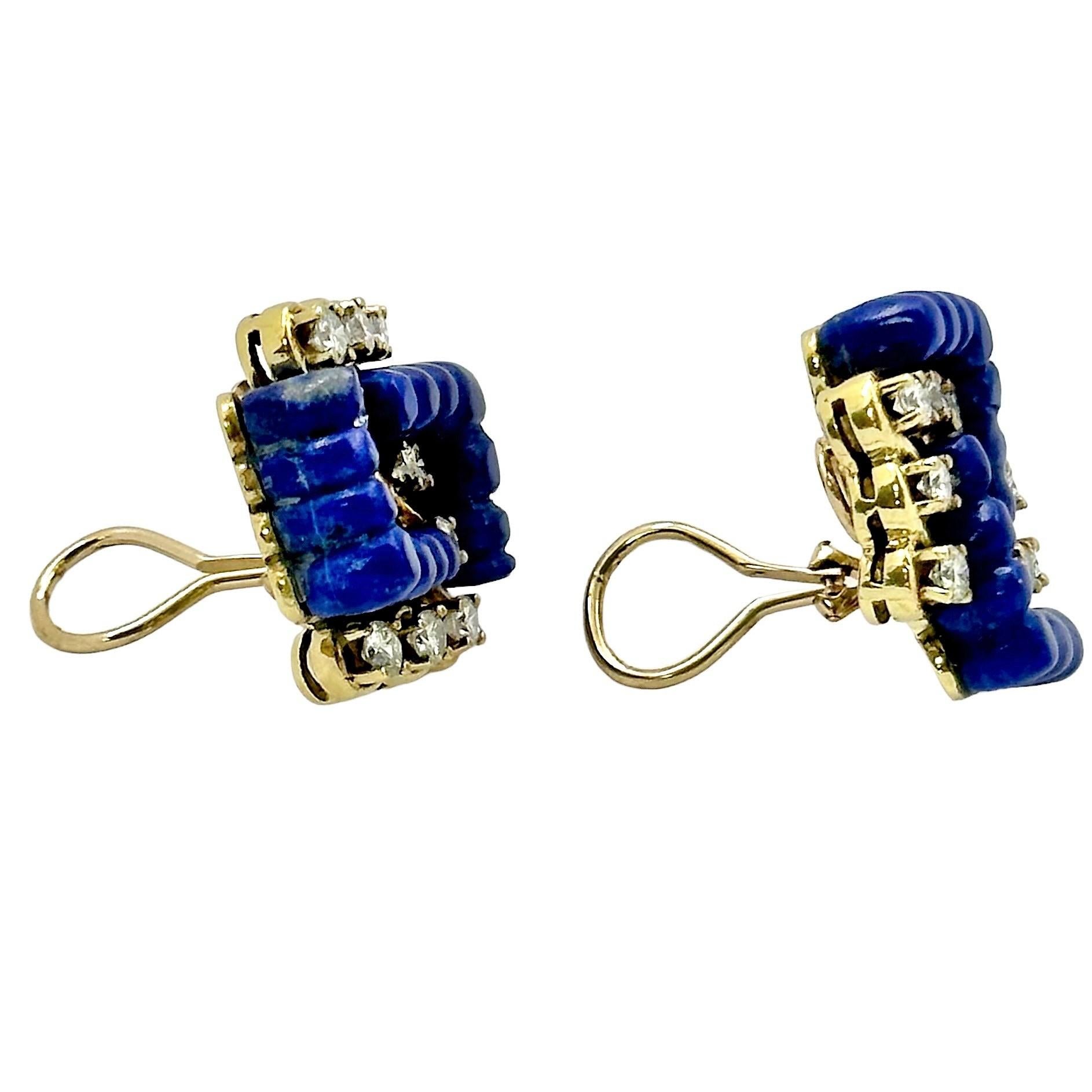Women's Stylish and Tailored Lapis Lazuli, Diamond, and 18K Yellow Gold Clip On Earrings For Sale