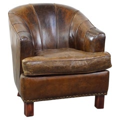 Stylish armchair with a unique design and beautiful finish, made of leather