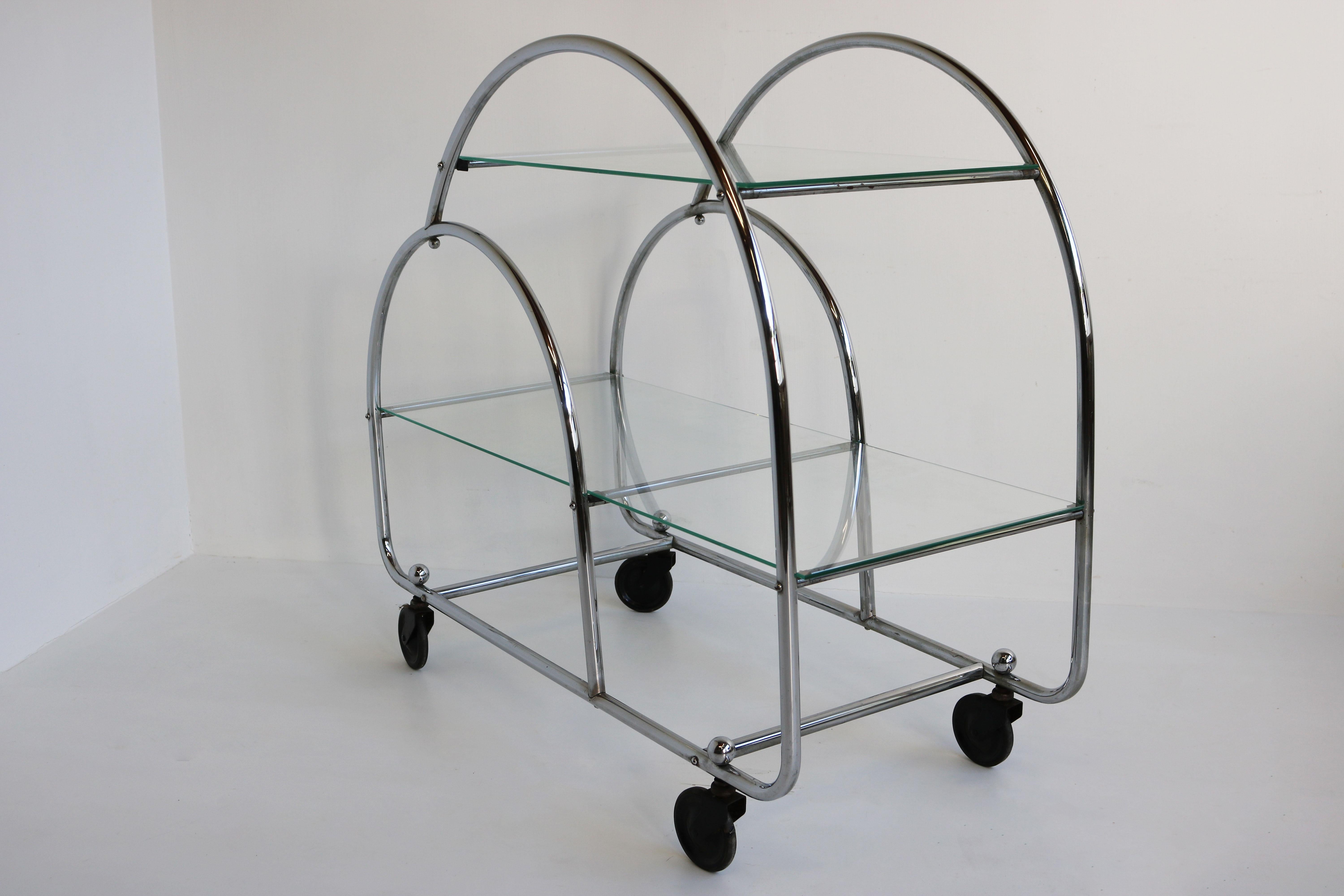 Stylish Art Deco Bauhaus Bar Cart / Serving Trolley in Chrome & Glass 1930 4