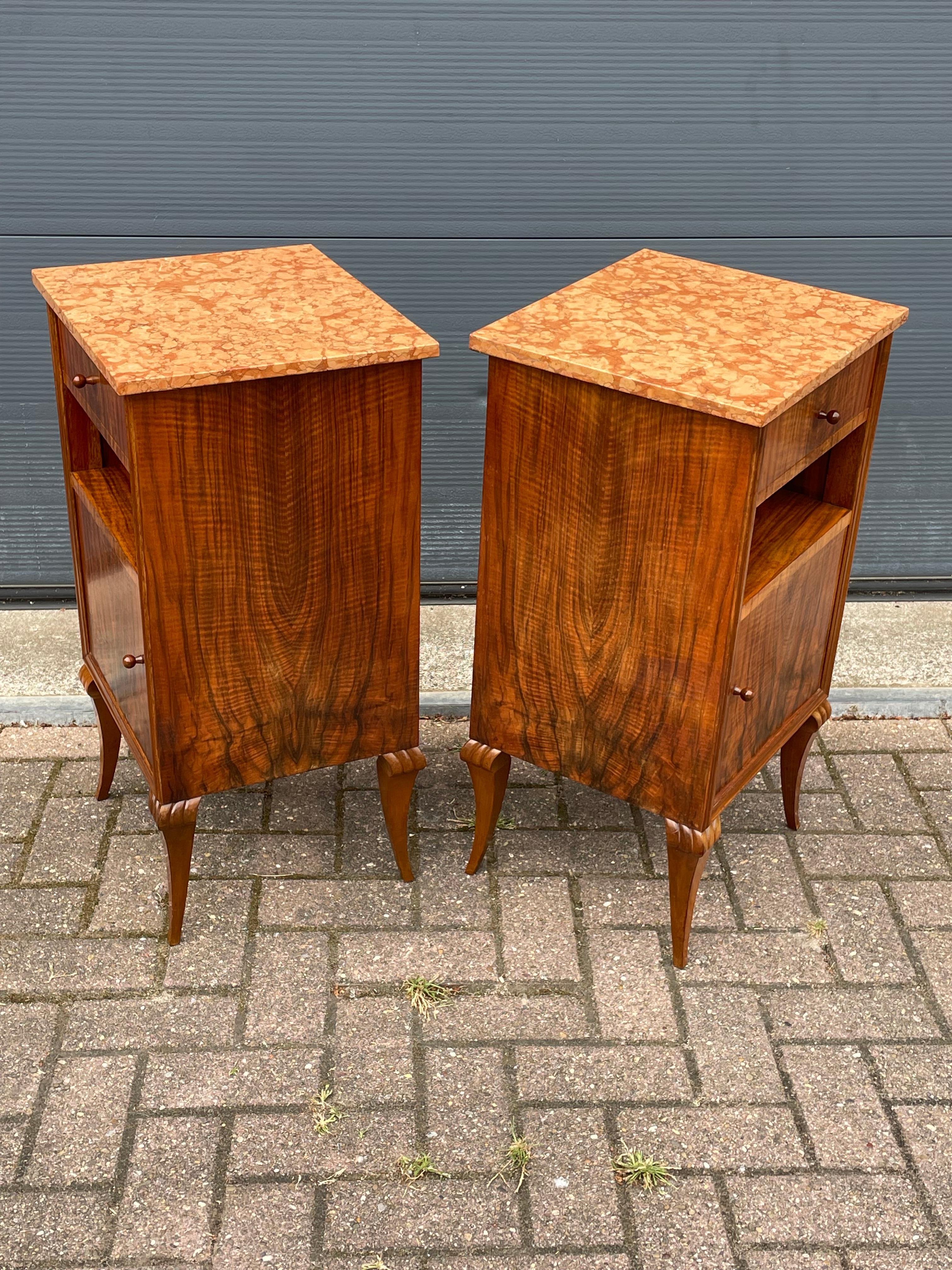 Stylish Art Deco Burl Walnut Nightstands / Bedside Tables w. Perfect Marble Tops 8