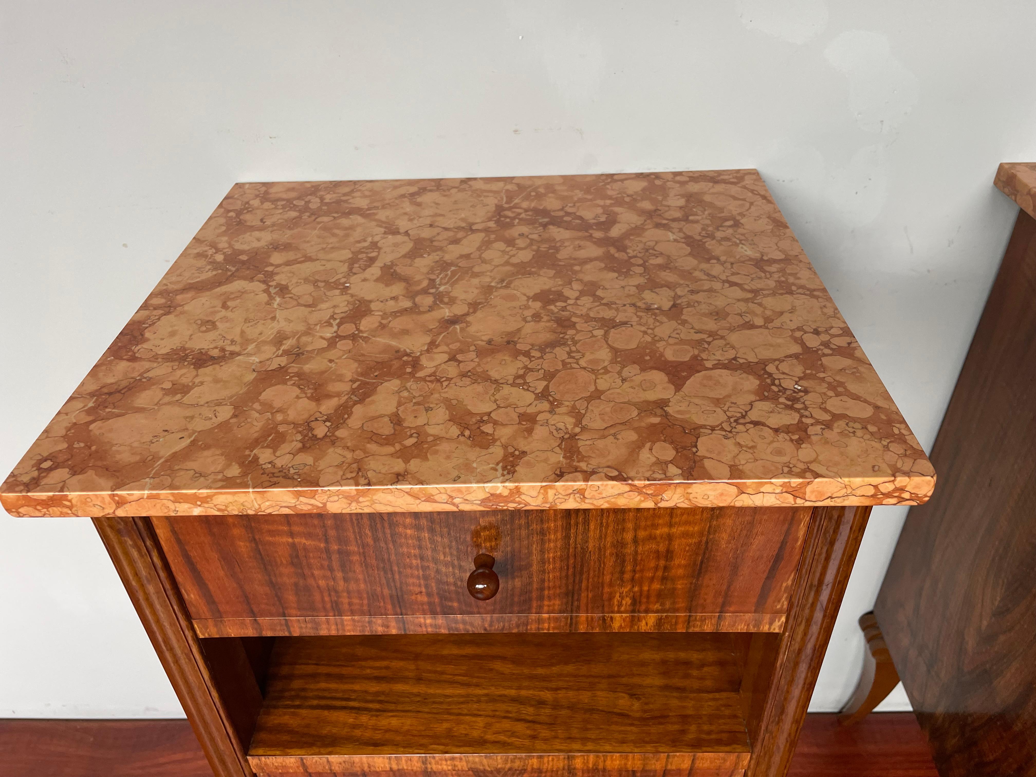 Stylish Art Deco Burl Walnut Nightstands / Bedside Tables w. Perfect Marble Tops 1