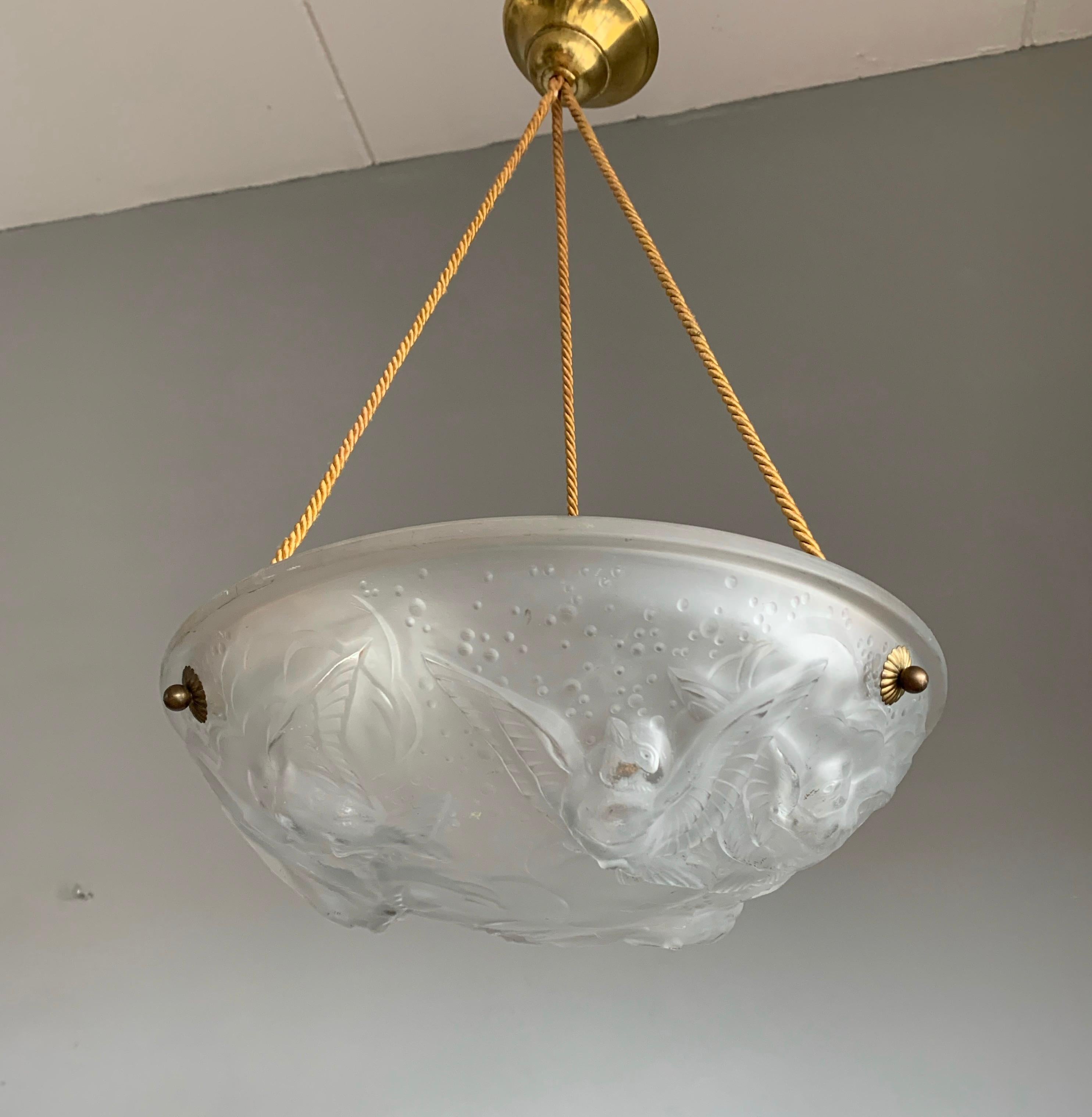 Stylish Art Deco Chandelier, Frosted Glass with Flying House Sparrows by Muller For Sale 9