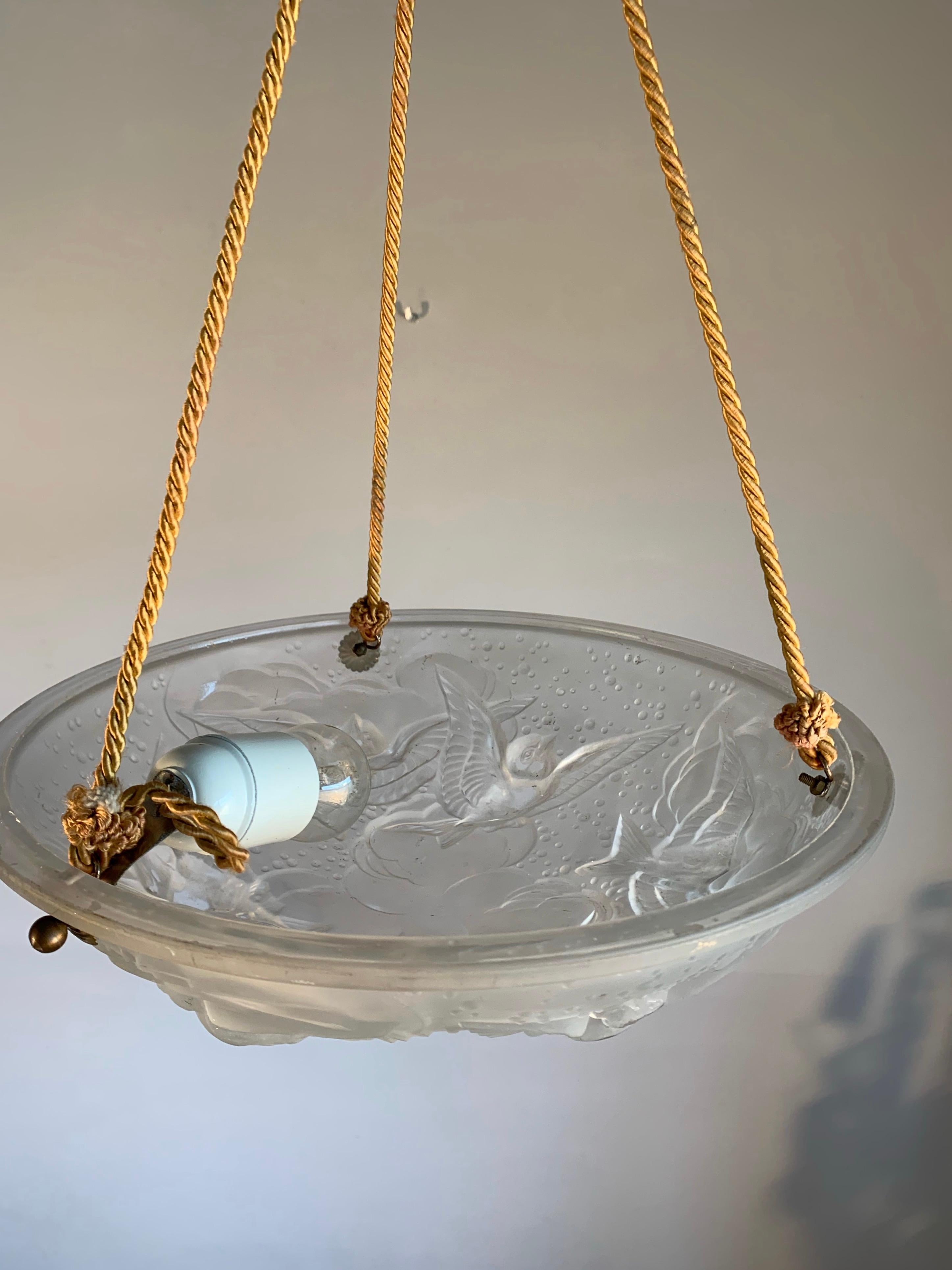 Stylish Art Deco Chandelier, Frosted Glass with Flying House Sparrows by Muller For Sale 10