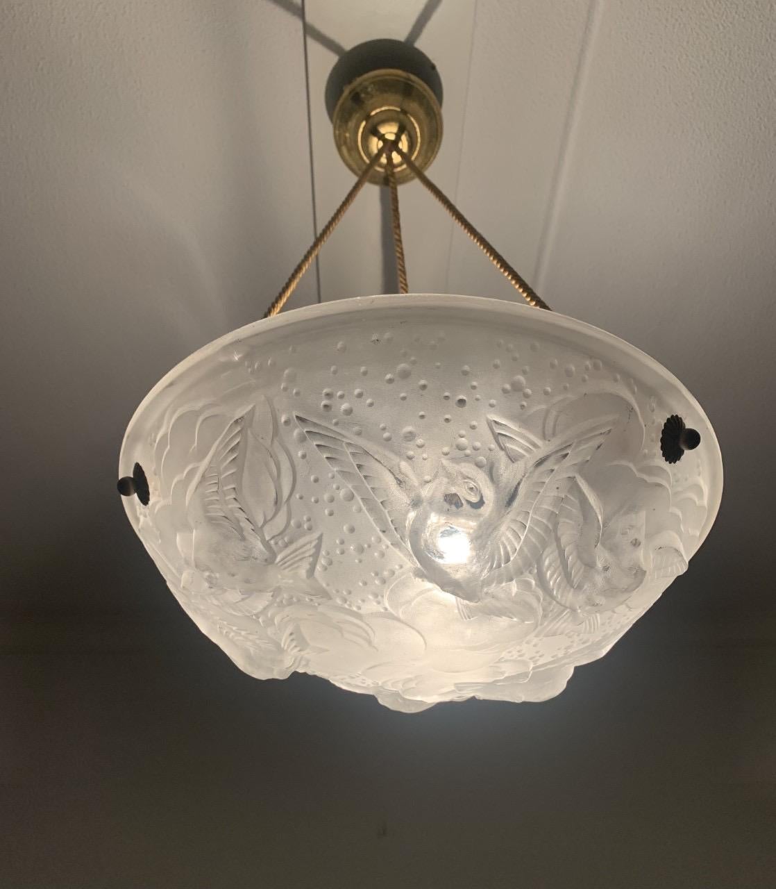 Stylish Art Deco Chandelier, Frosted Glass with Flying House Sparrows by Muller For Sale 1