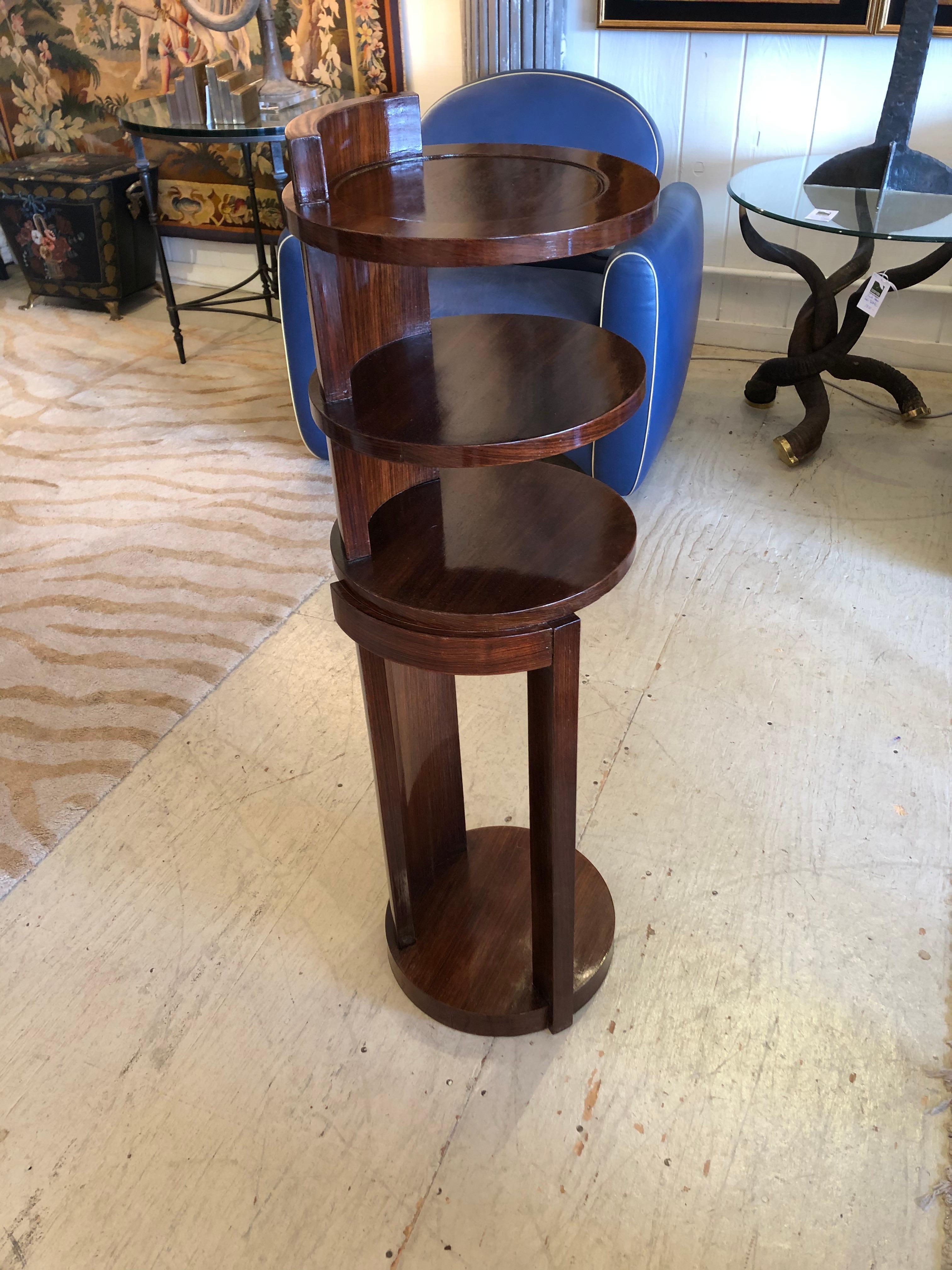 Stylish Art Deco Circular 4 Tier Rosewood Étagère End Table Stand In Good Condition In Hopewell, NJ