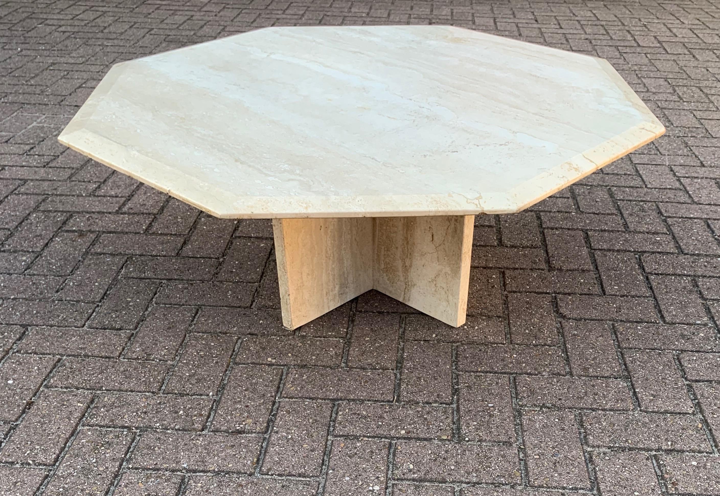 Italian Stylish Midcentury Modern Octagonal Travertine Stone Coffee / Sofa Table, 1960 For Sale