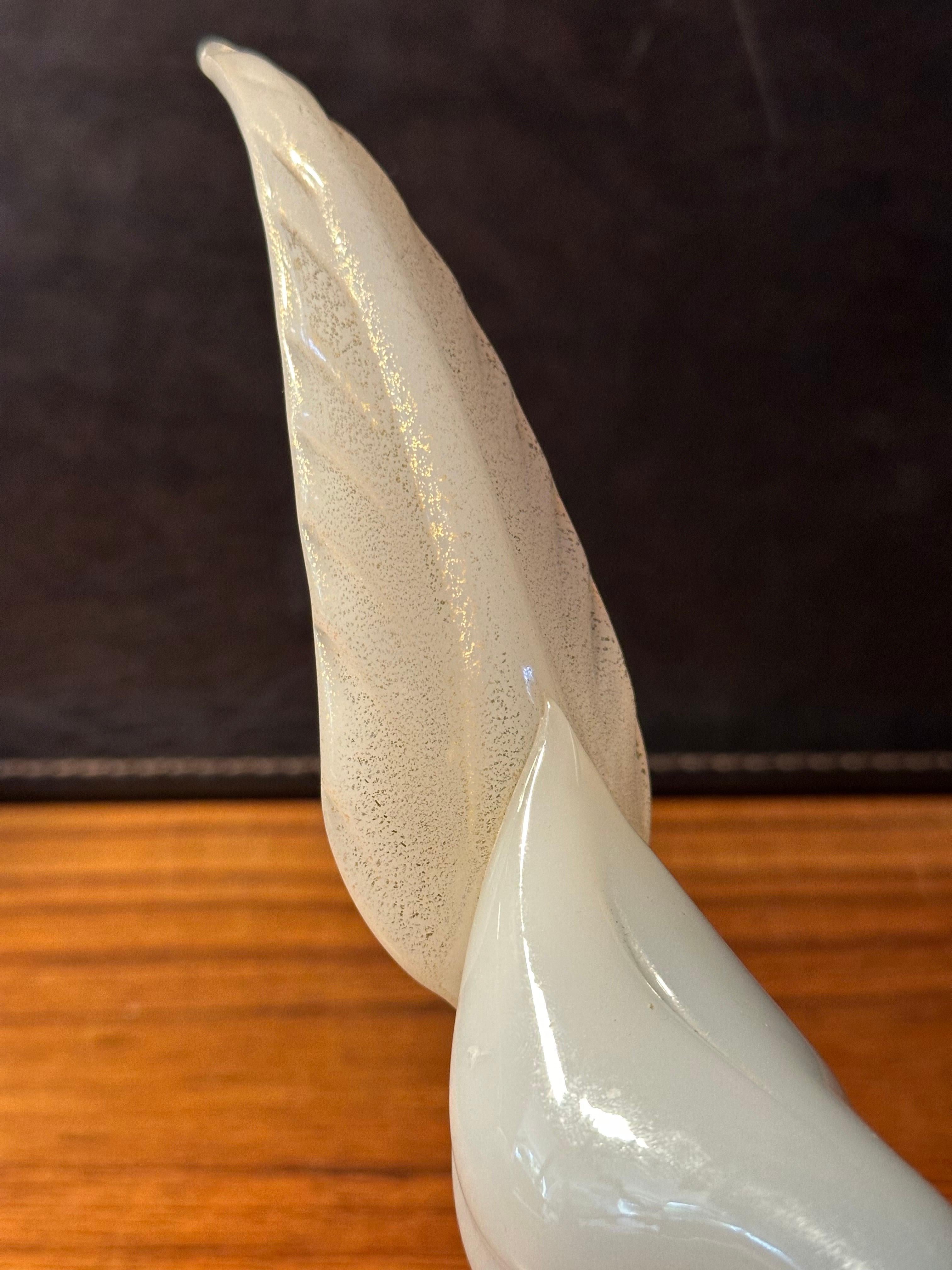 Stylish Art Glass Bird Sculpture by Murano Glass For Sale 4