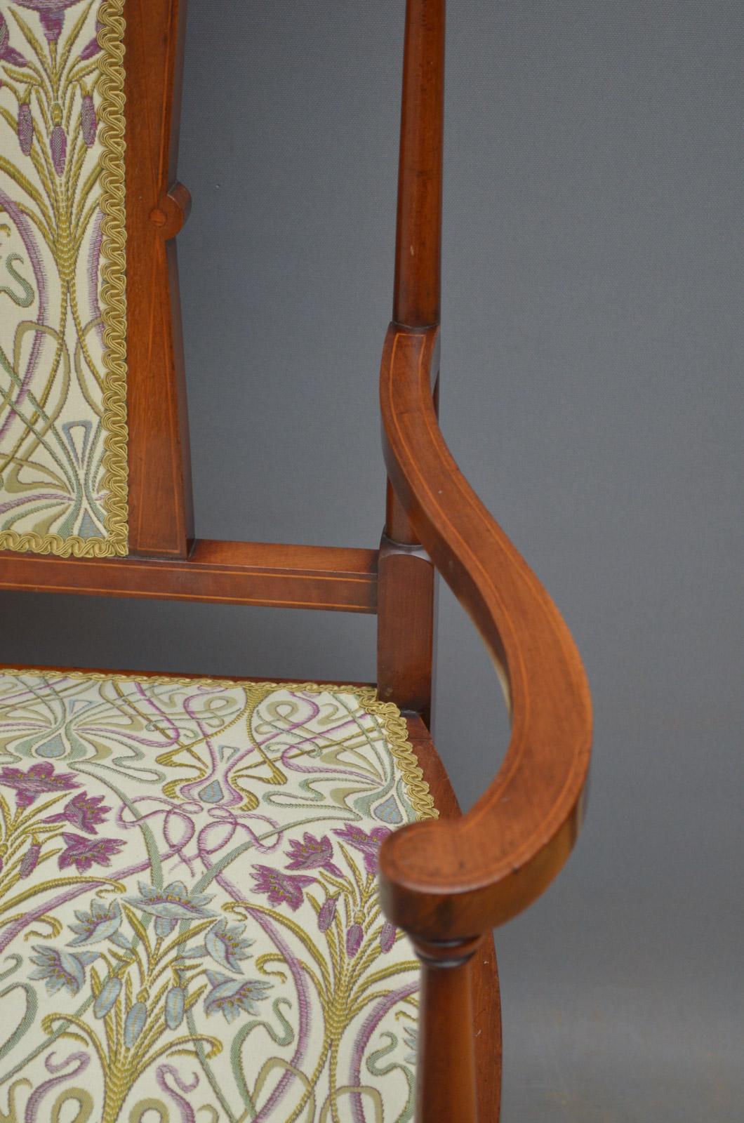 Stylish Art Nouveau Mahogany Settee, Sofa In Good Condition In Whaley Bridge, GB