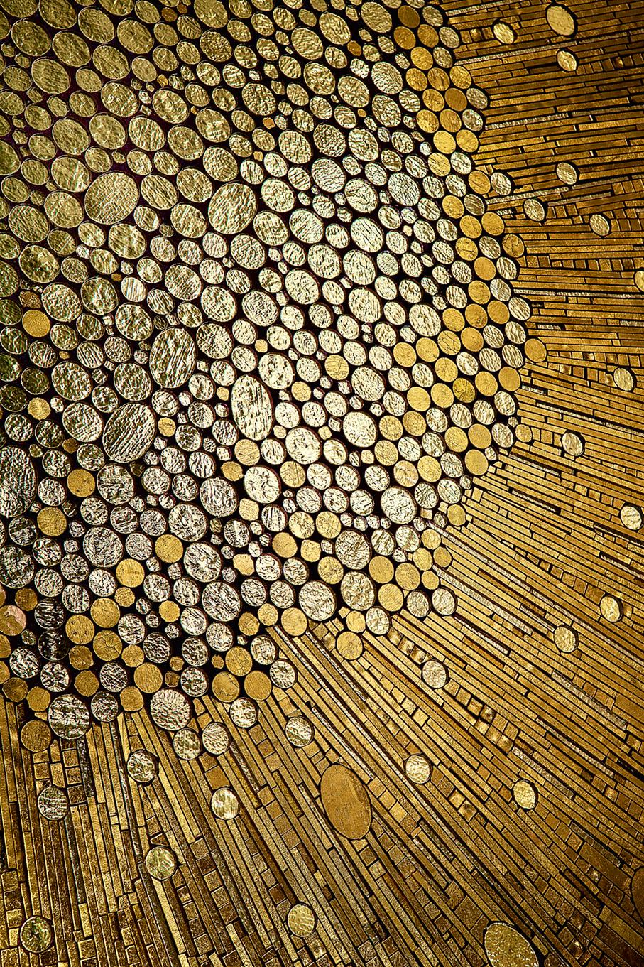 Italian Stylish Artistic Mosaic Handmade Gold Leaf Customizable For Sale