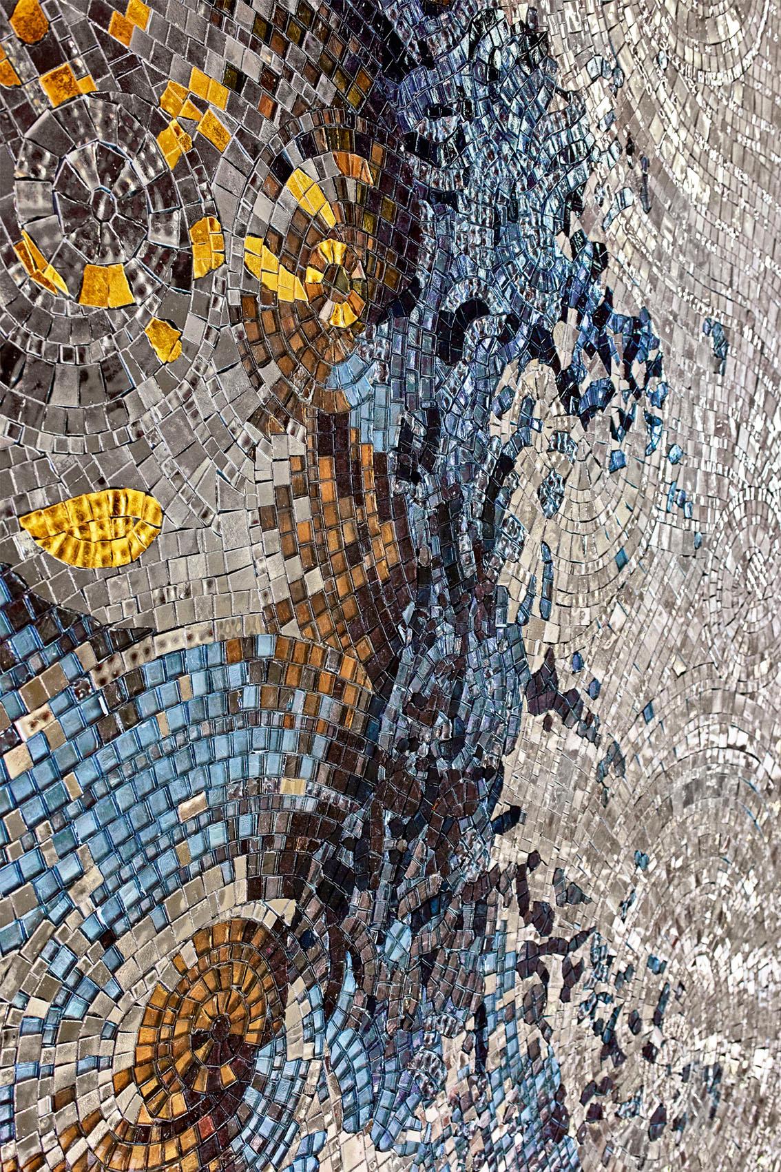 Modern Stylish Artistic Mosaic Handmade Gold and Platinum Leaf For Sale