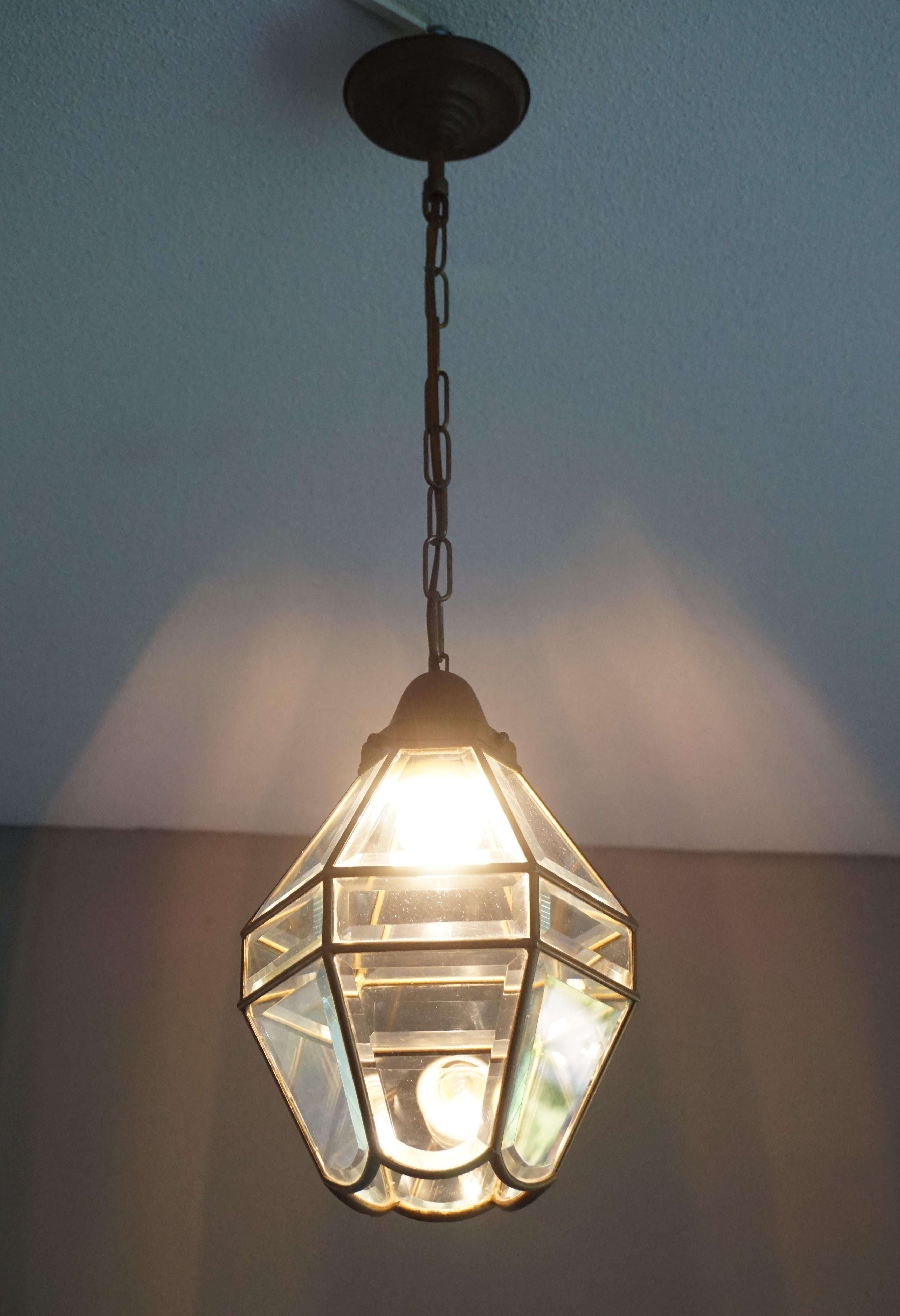 Stylish Arts & Crafts Brass and Beveled Glass Pendant Light in Adolf Loos Style In Excellent Condition In Lisse, NL