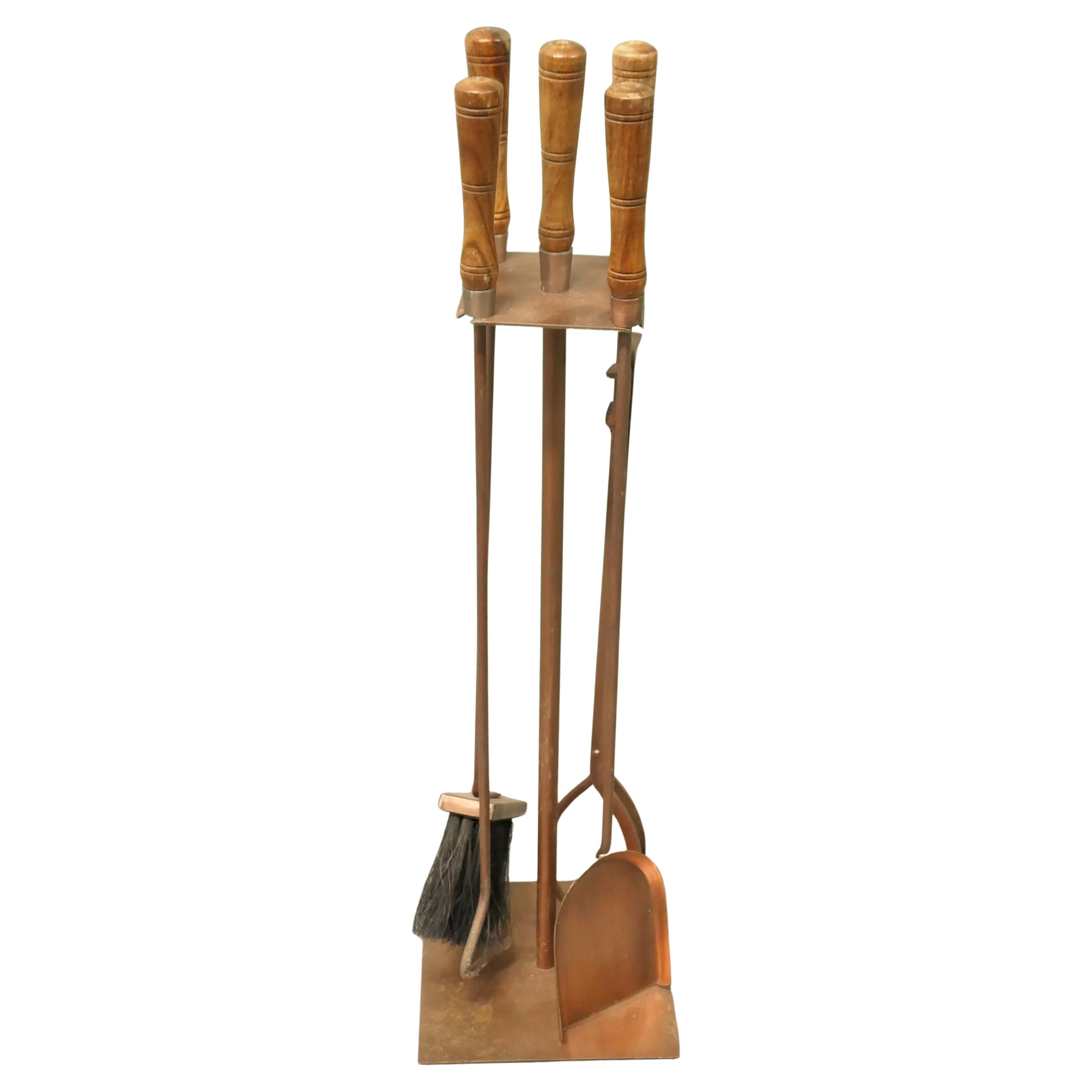 Stylish Arts and Crafts Copper Fireside Companion Set, Fireside Tools For Sale